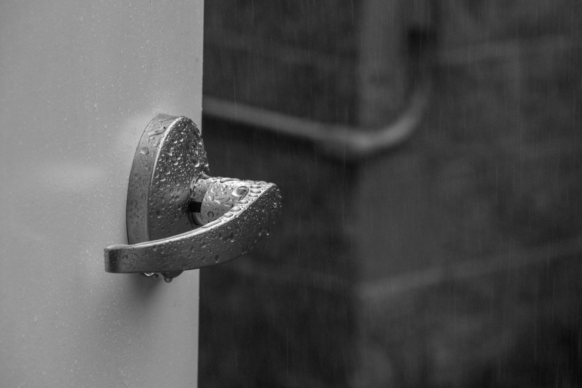 sticky door, door stick, door plane
