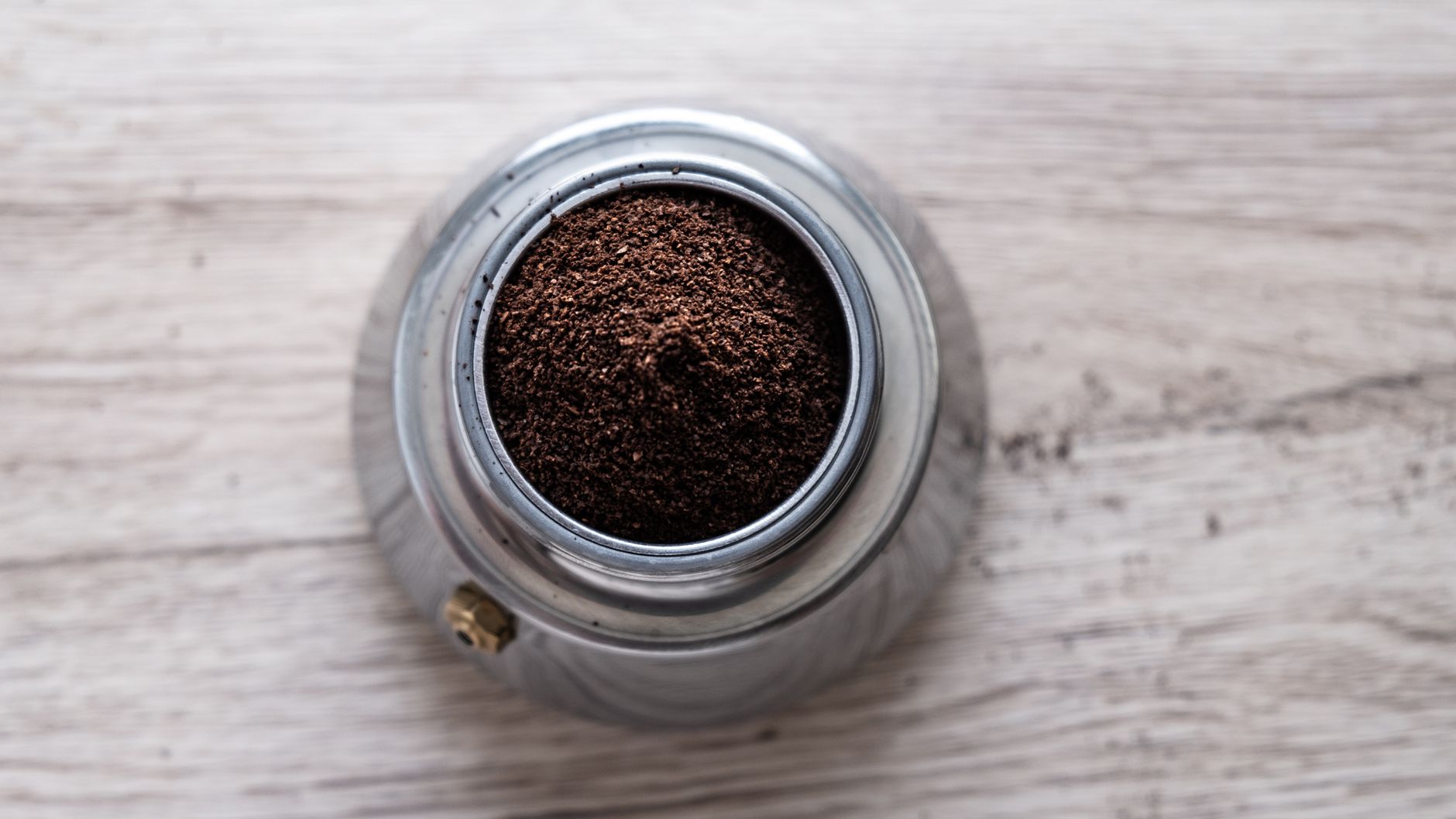 coffee grounds uses, used coffee, coffee ground hack