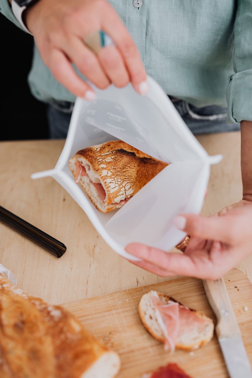 reusable bags, silicone bags, plastic alternative