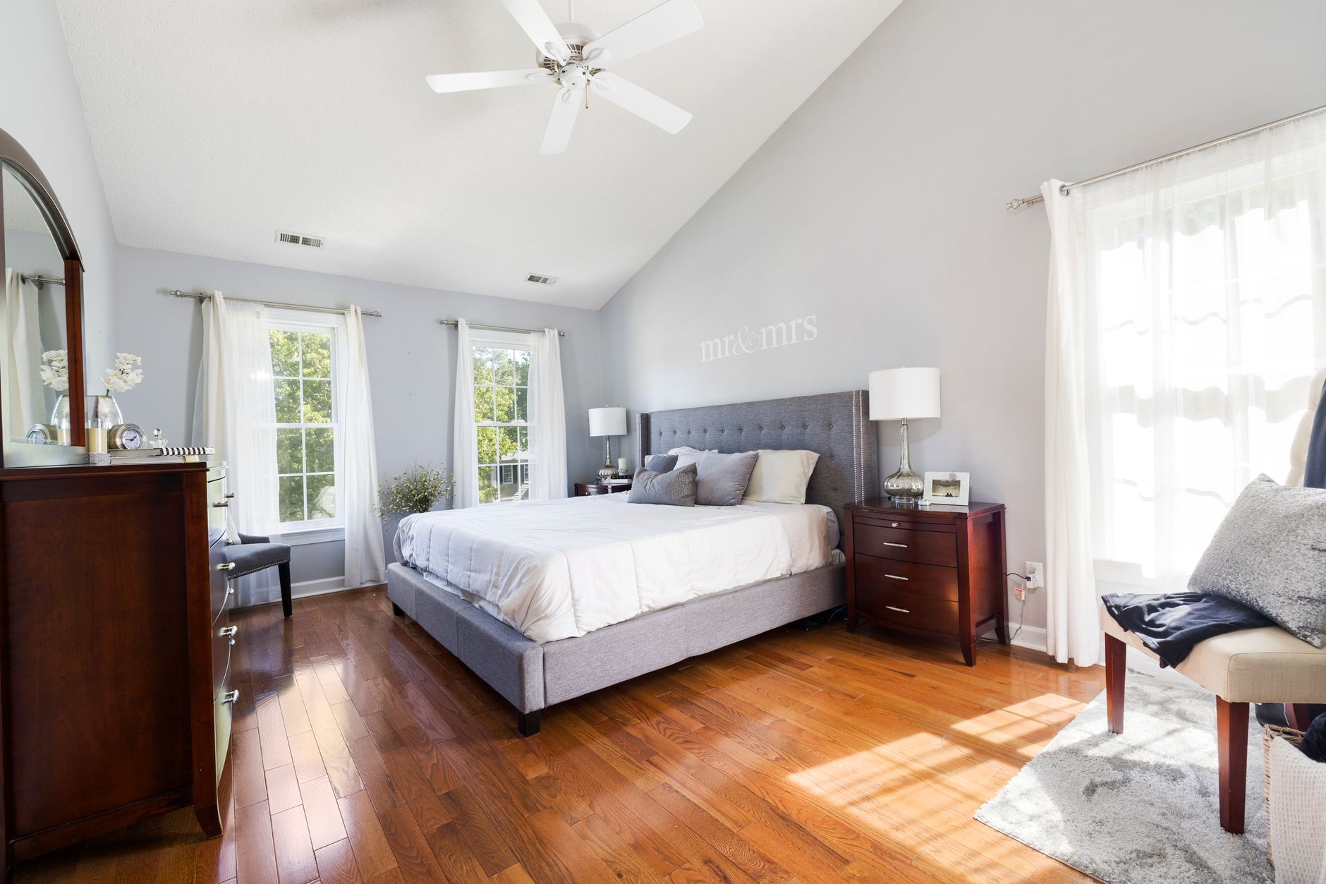 ceiling fan clean, dust ceiling fan, fan dust hack