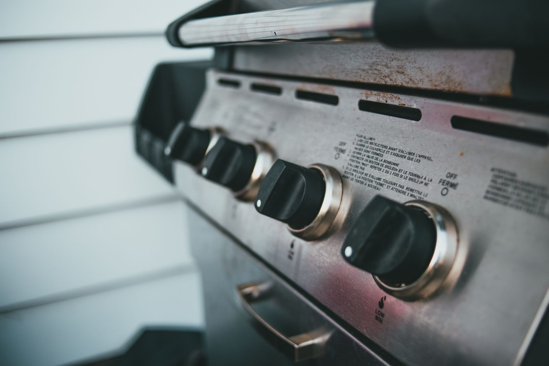 clean grill, grill cleaning, BBQ grill clean