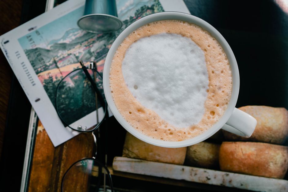 coffee save money, make coffee at home, coffee shop savings