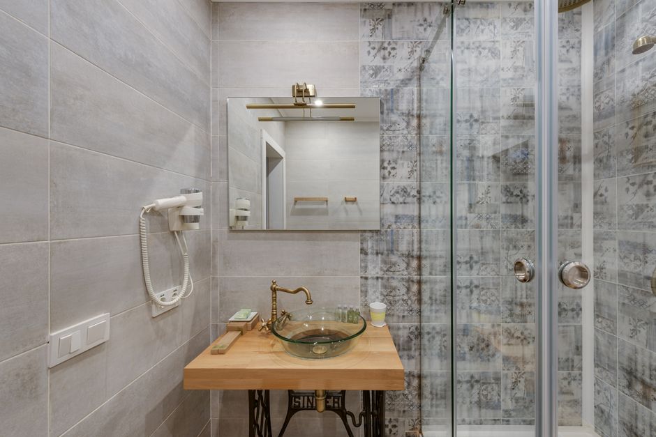 Bathroom faucet installation