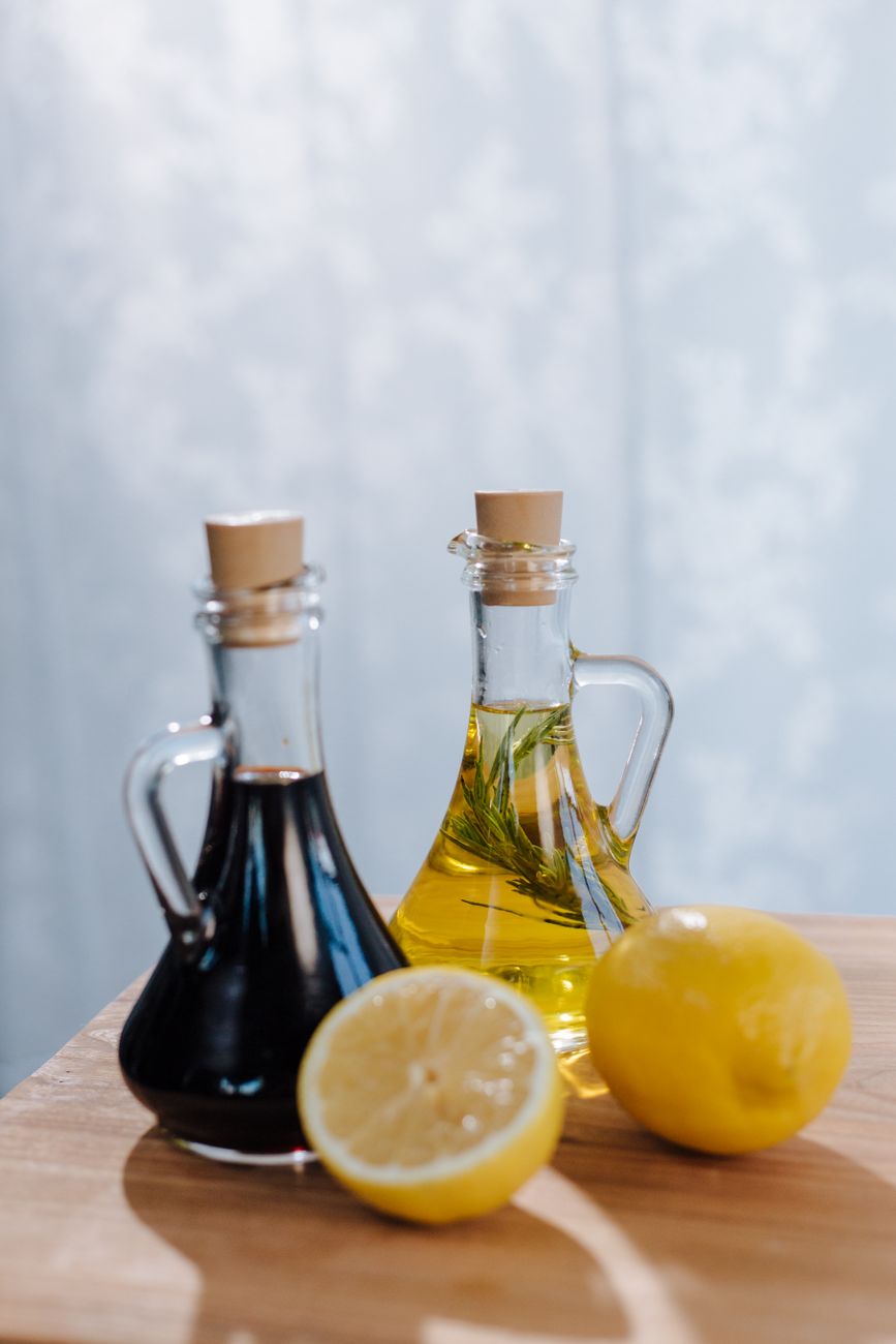 surfaces never clean with vinegar