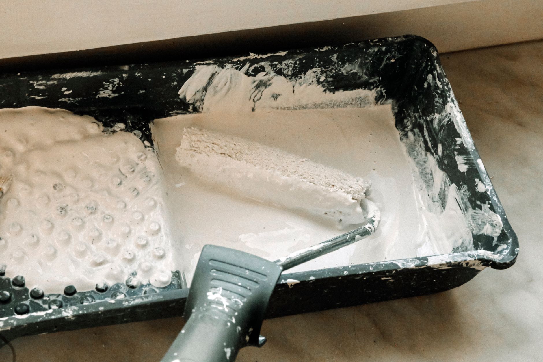 cabinet painting, chalk paint, kitchen makeover
