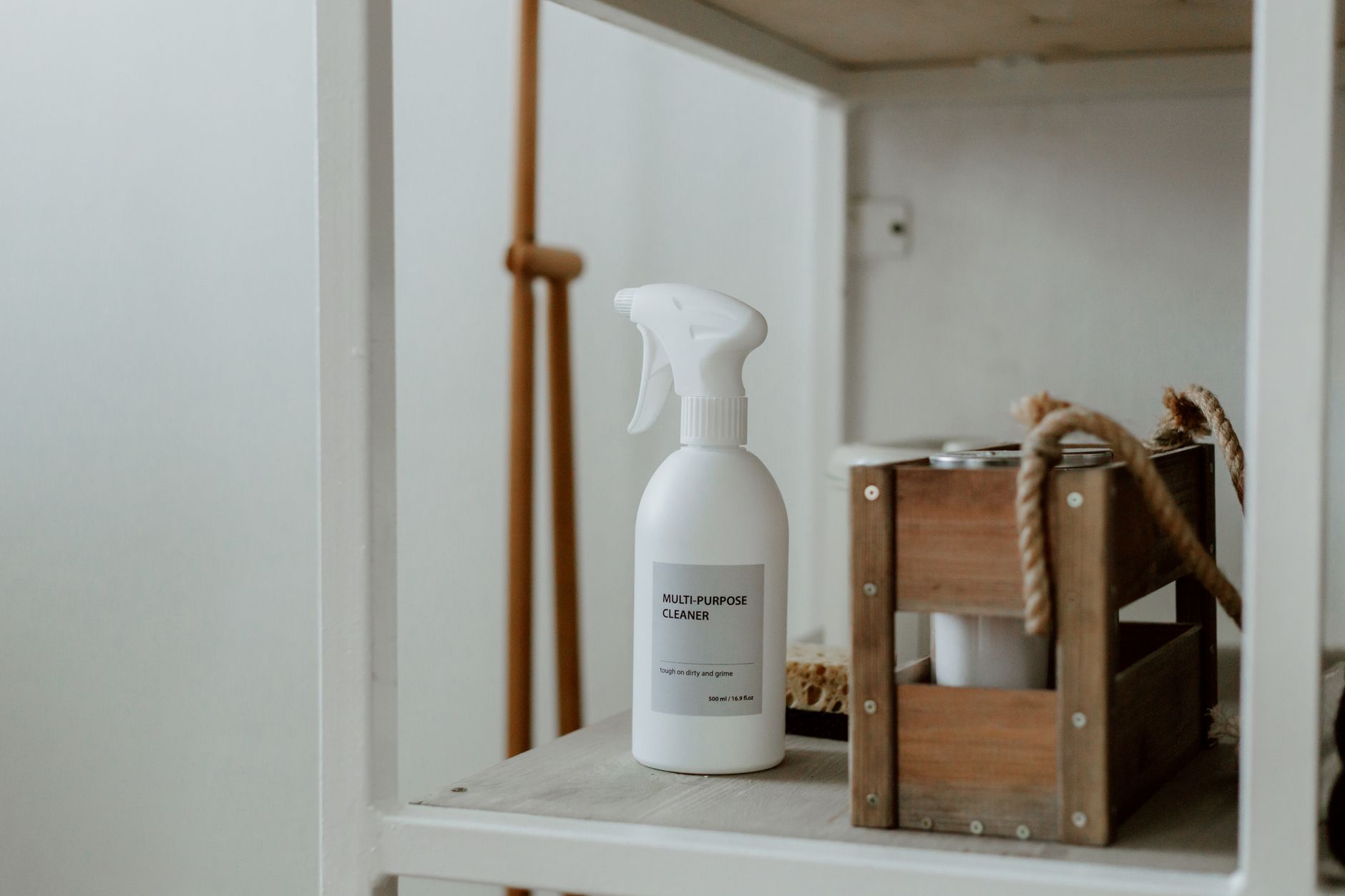 DIY cleaner, vinegar, dish soap, all-purpose spray, two ingredients