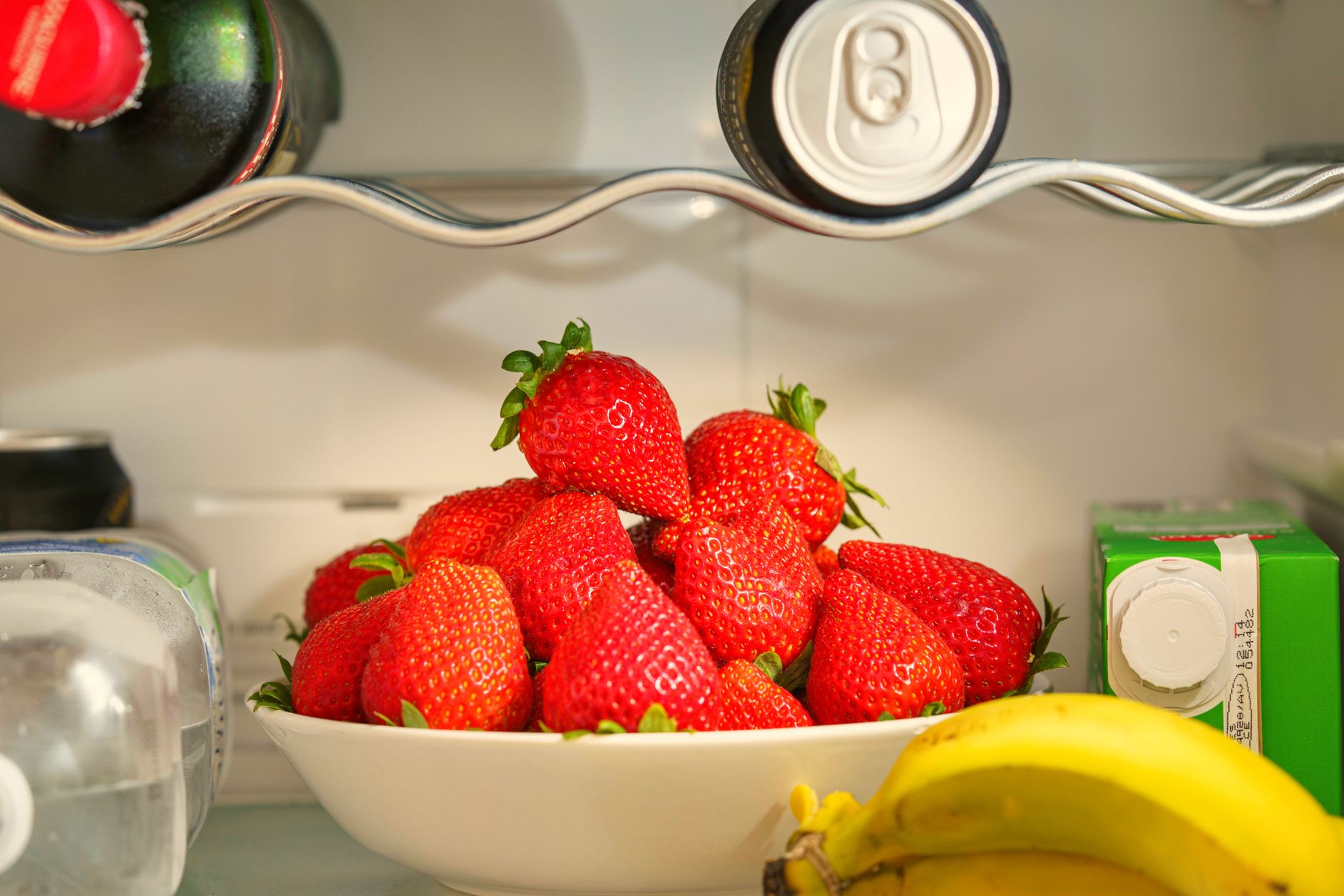 strawberry storage, strawberry vinegar, keep strawberries fresh