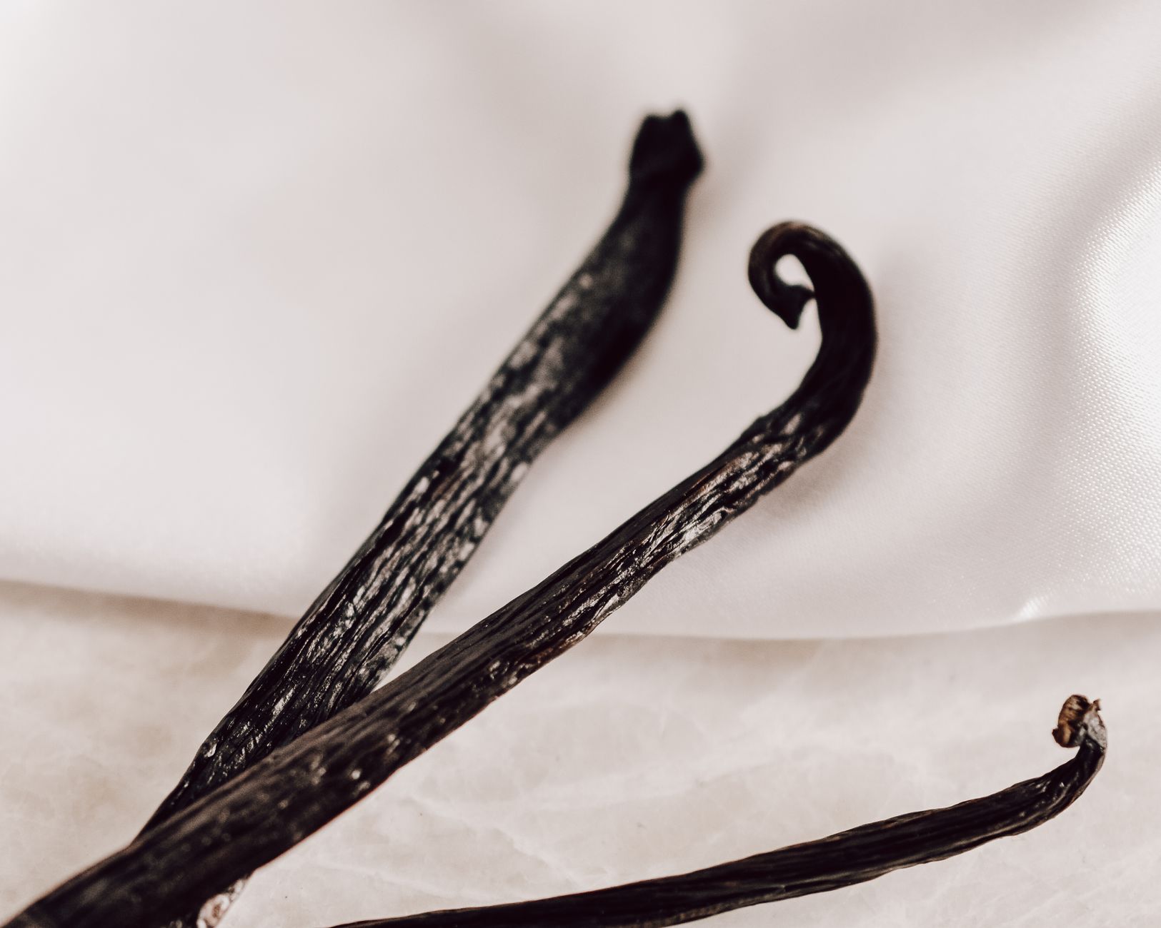 vanilla extract, DIY vanilla, baking hack, money saving