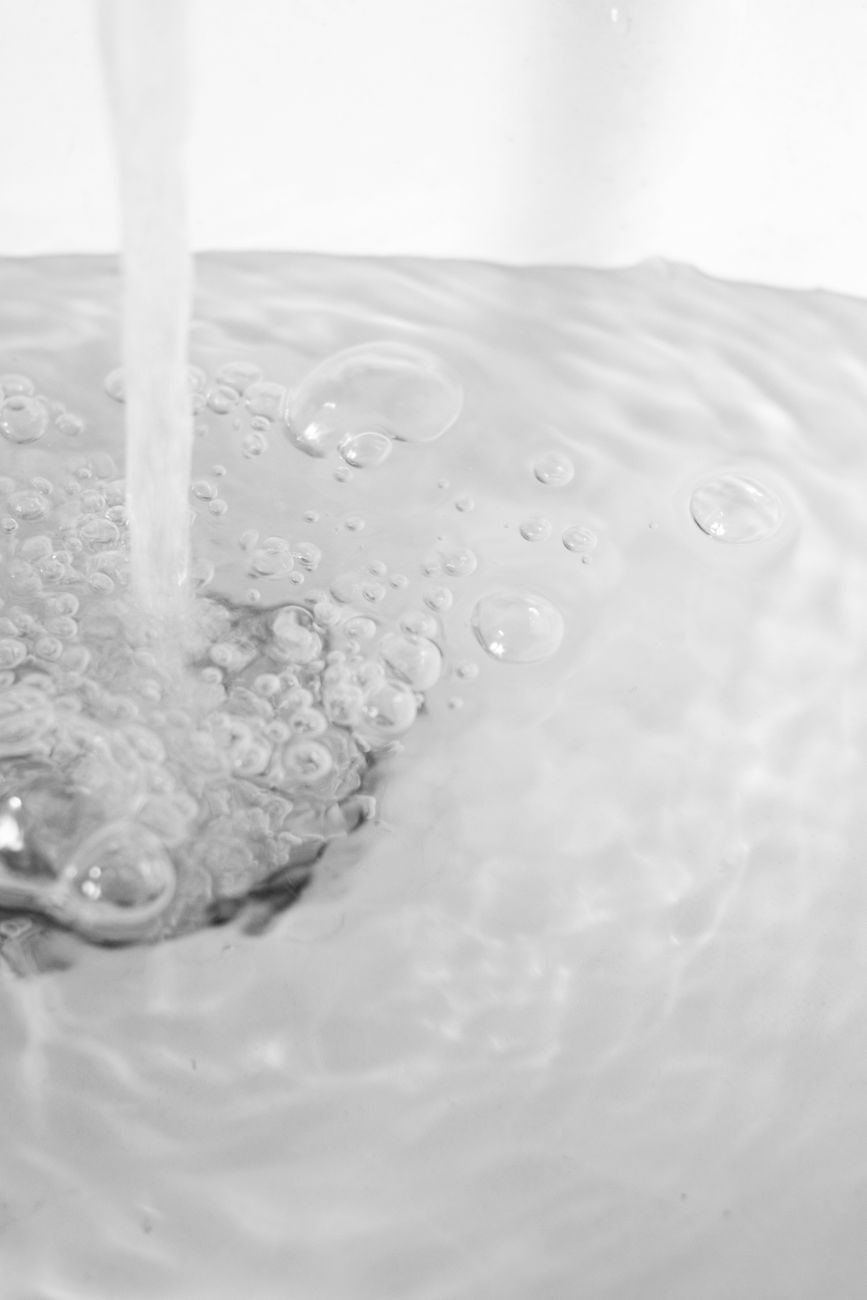 slow drain, baking soda vinegar, unclog, natural method, no chemicals