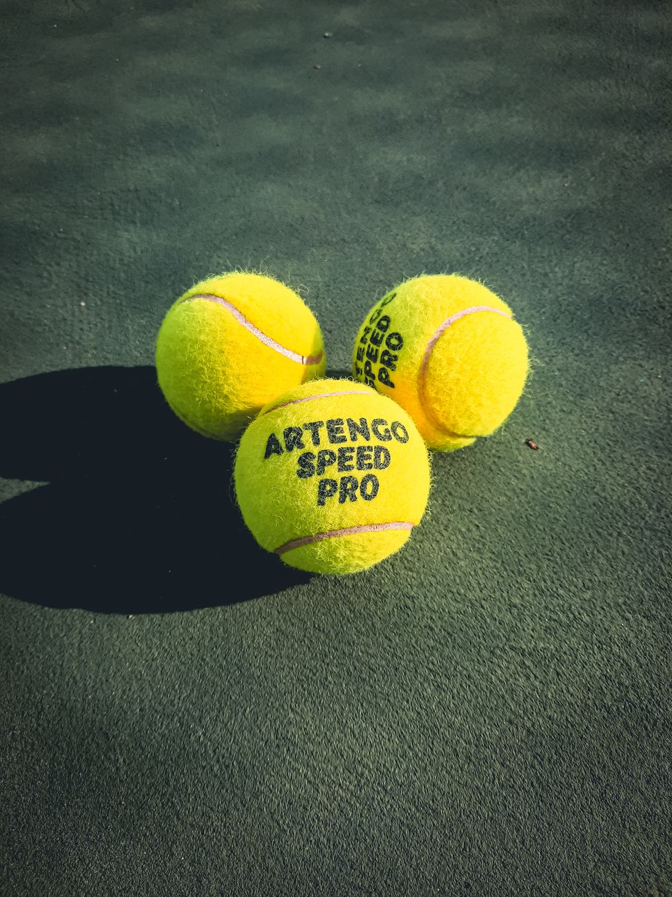plantar fasciitis, tennis ball roll, foot arch, morning pain, massage hack