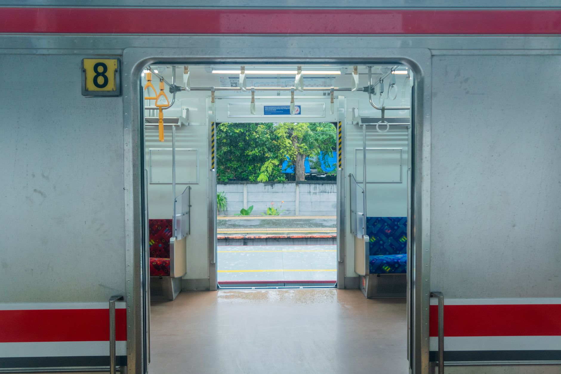 window tracks, cleaning, grime, toothbrush, vacuum