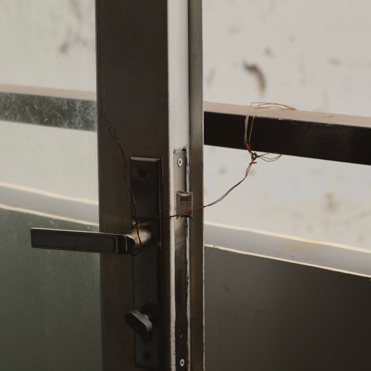fix door latch, misaligned door, door won't close