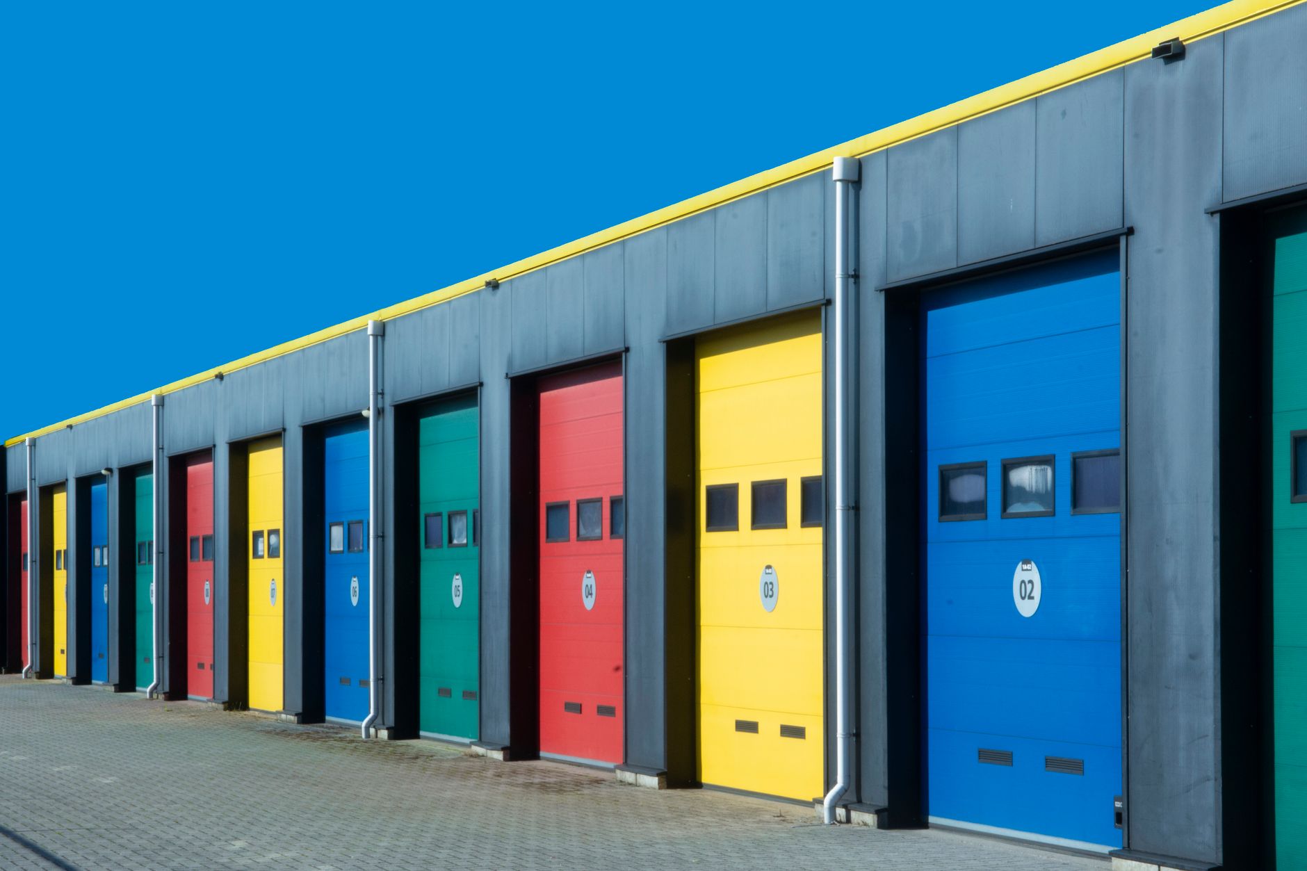 garage door, draft, pool noodle, insulation, seal