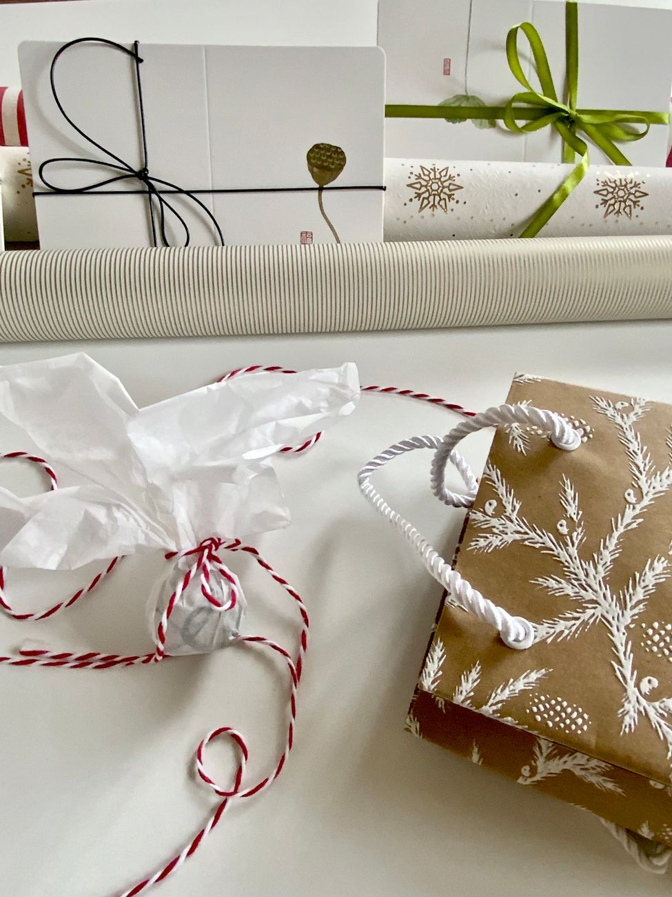 eco-friendly gift wrapping, sustainable wrapping, reusable gift wrap, furoshiki, brown paper wrapping