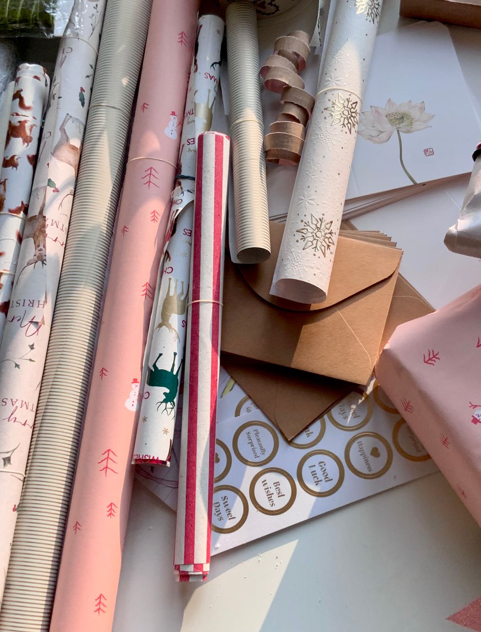 gift wrapping station, holiday organization, wrapping paper storage