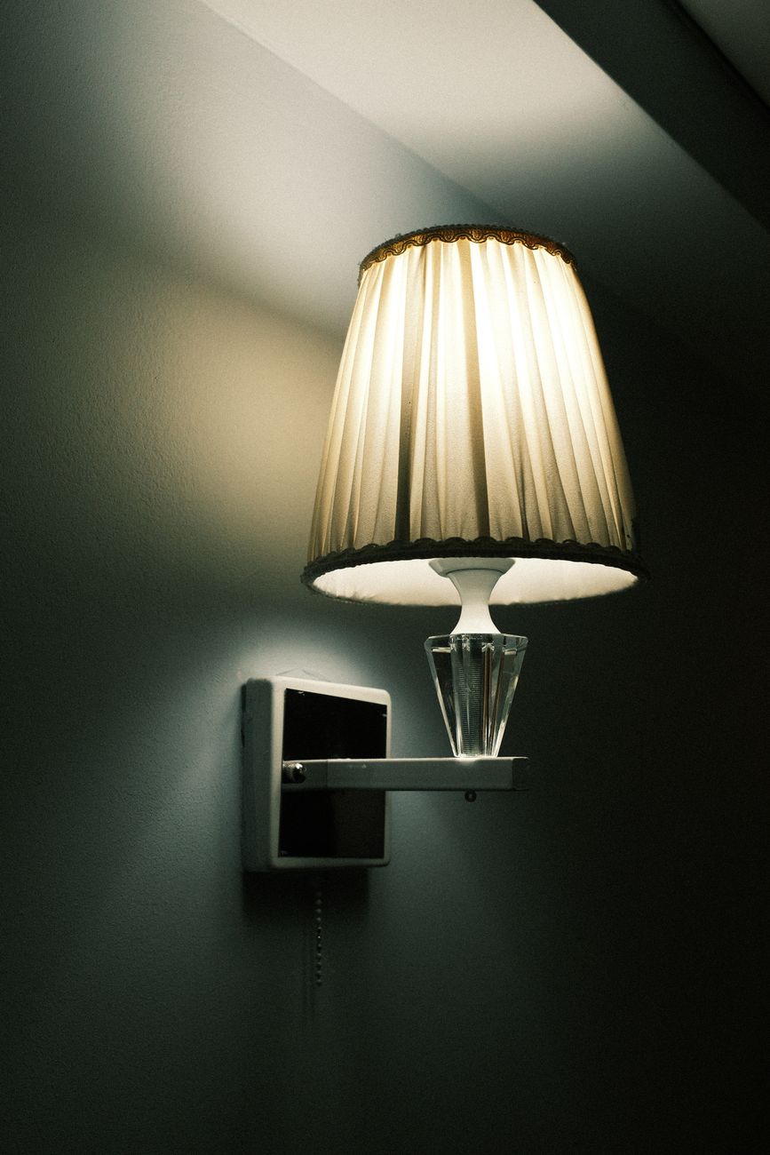 lamp shade clean, clean lampshade, lamp care