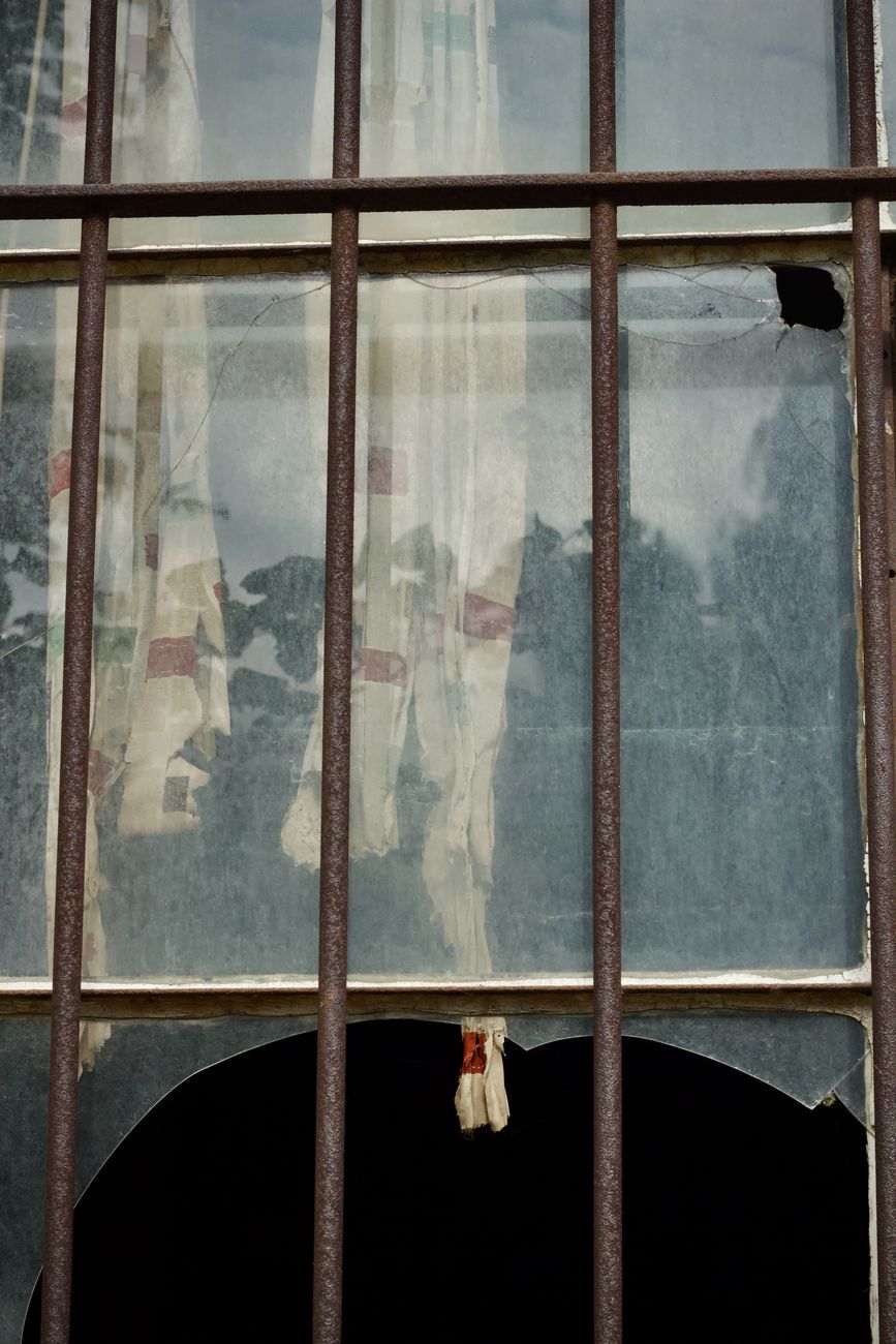 repair torn window screen