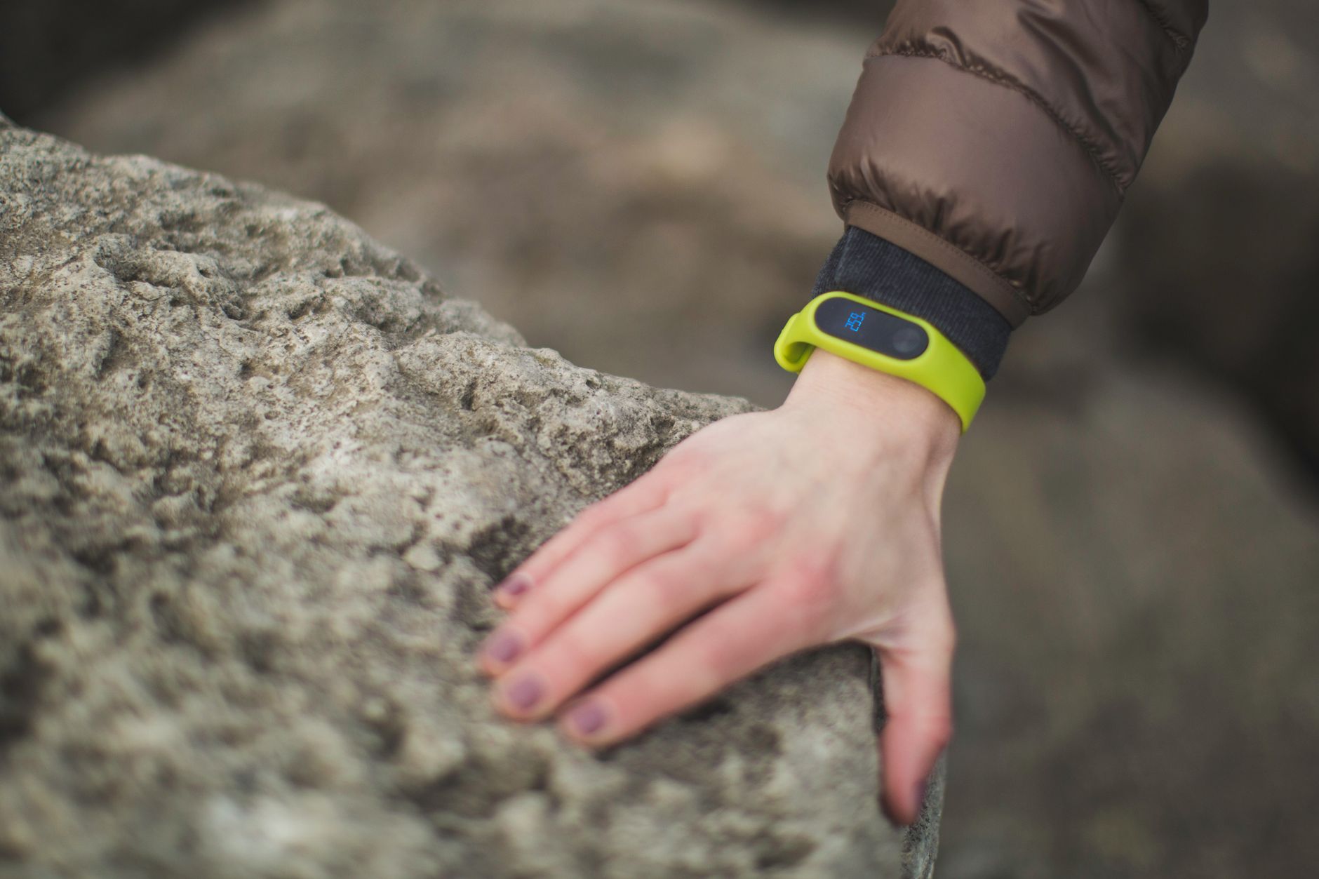 fitness tracker, budget tracker, step counter, product review