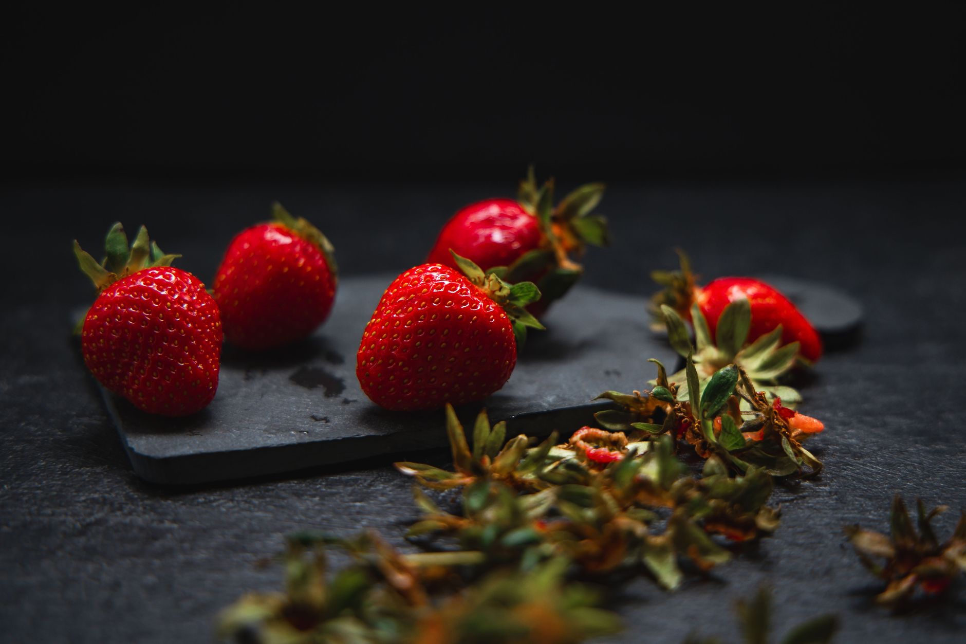 strawberries, hull, kitchen hack, prep, fruit