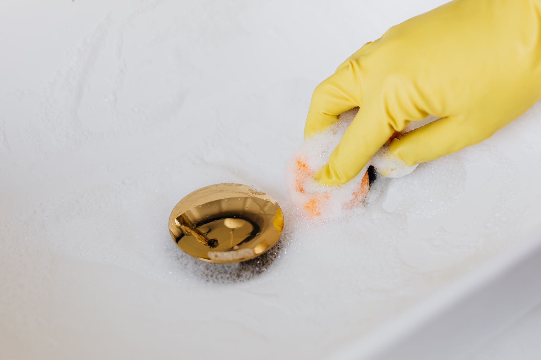 unclog sink drain, natural drain cleaner, bathroom sink clog, baking soda vinegar drain, DIY drain cleaning