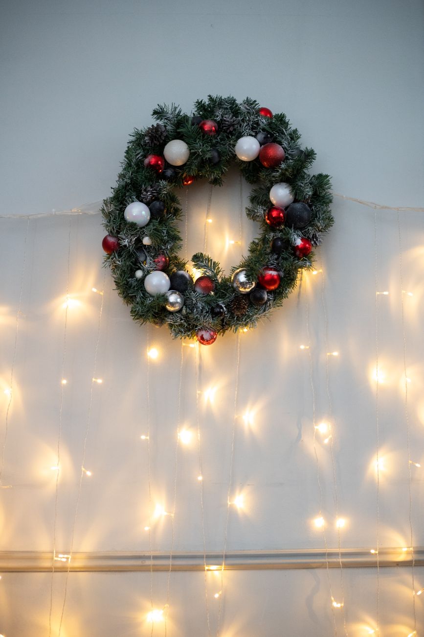 christmas lights, hang lights, holiday lights, ladder safety