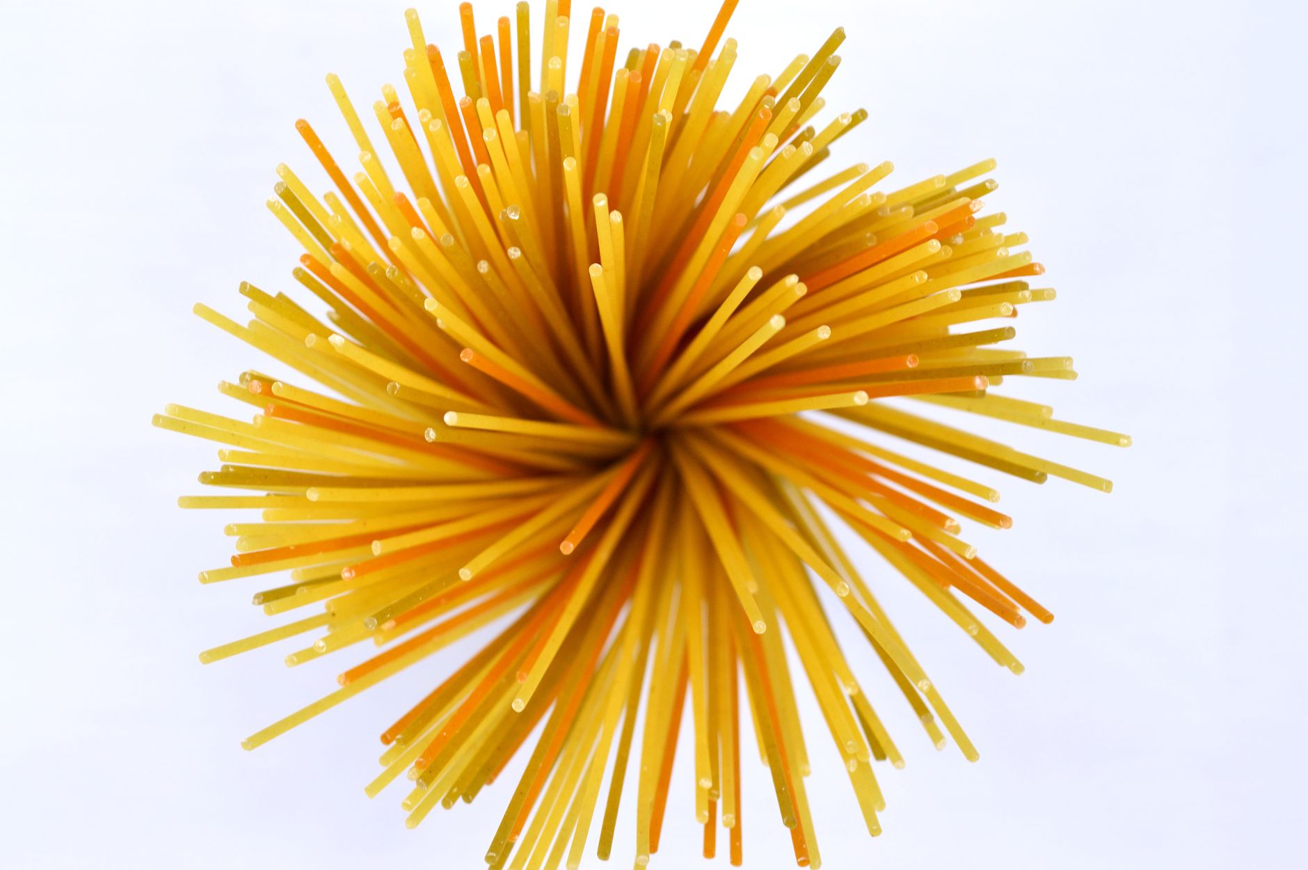noodles not stick, pasta not stick, noodle oil, pasta tips