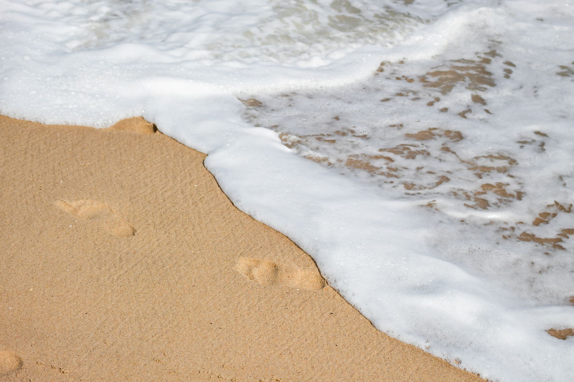 sand removal, beach, summer, cleanup, baby powder