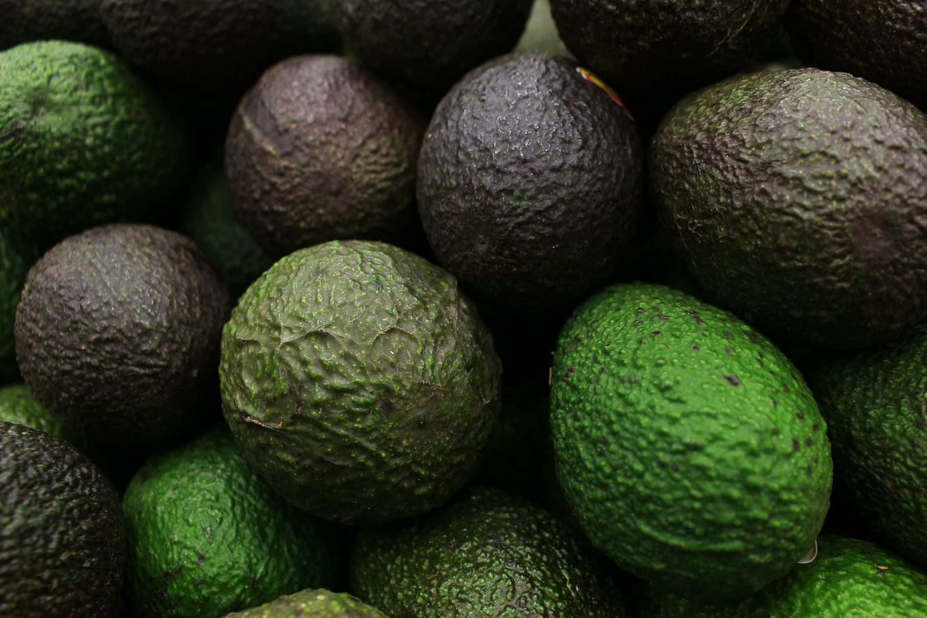 avocado, ripeness, kitchen tip, produce, shopping