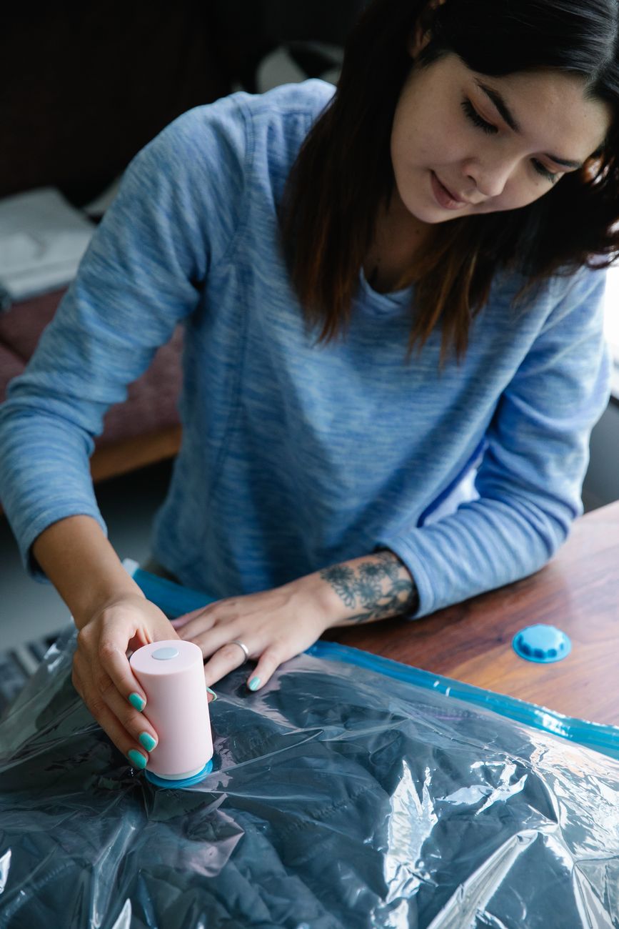 travel bag, vacuum bag, packing hack, product review