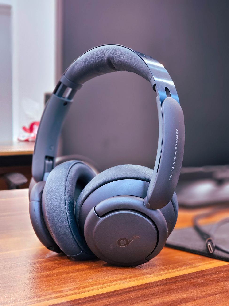 noise cancelling headphones, review, budget, audio, test
