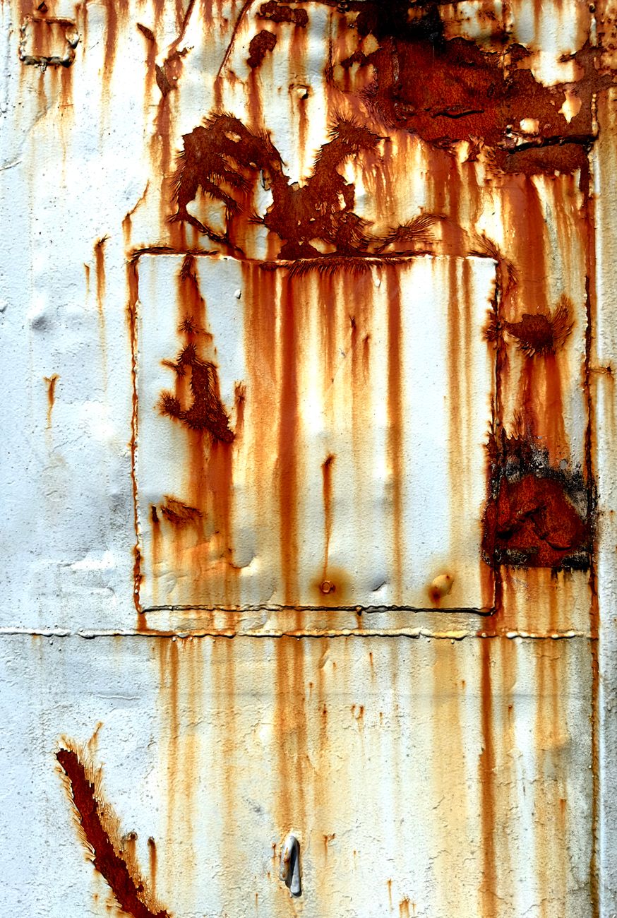 rust stains, bathroom sink, lemon, salt, porcelain, no chemicals