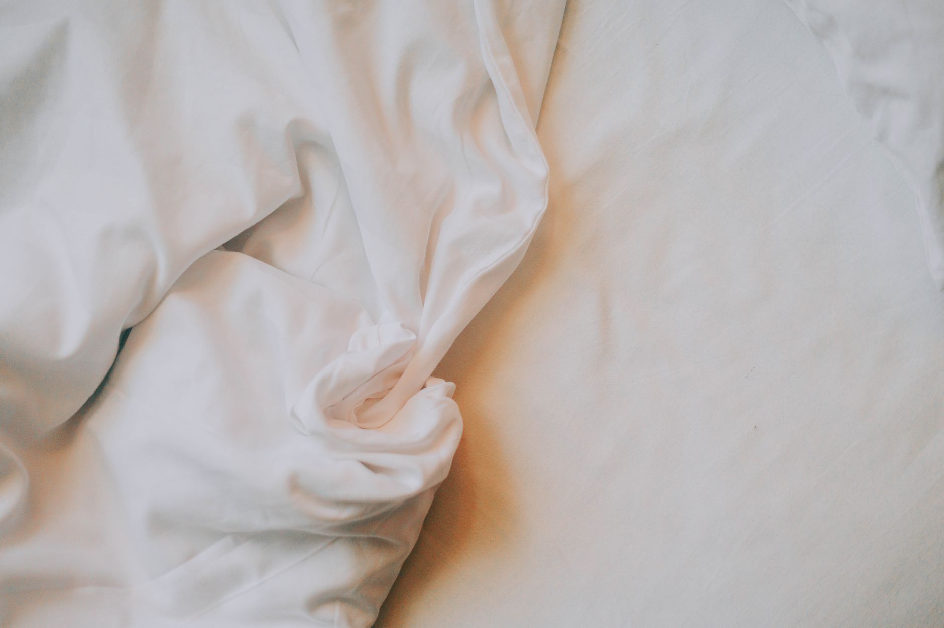 fitted sheet folding, laundry organization, bed sheets, folding hack, linen closet