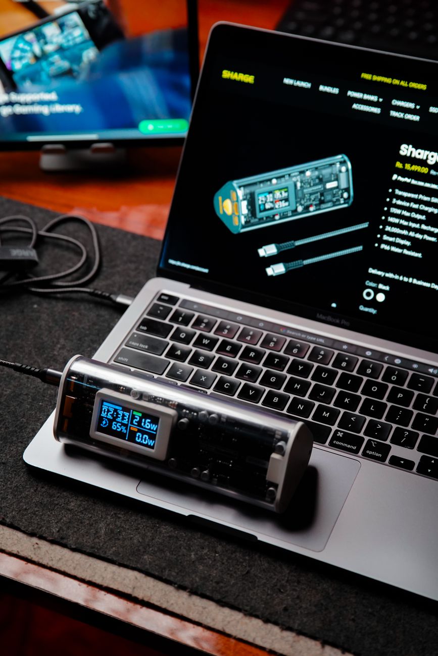 laptop charging, battery health, charge laptop, battery lifespan, power adapter