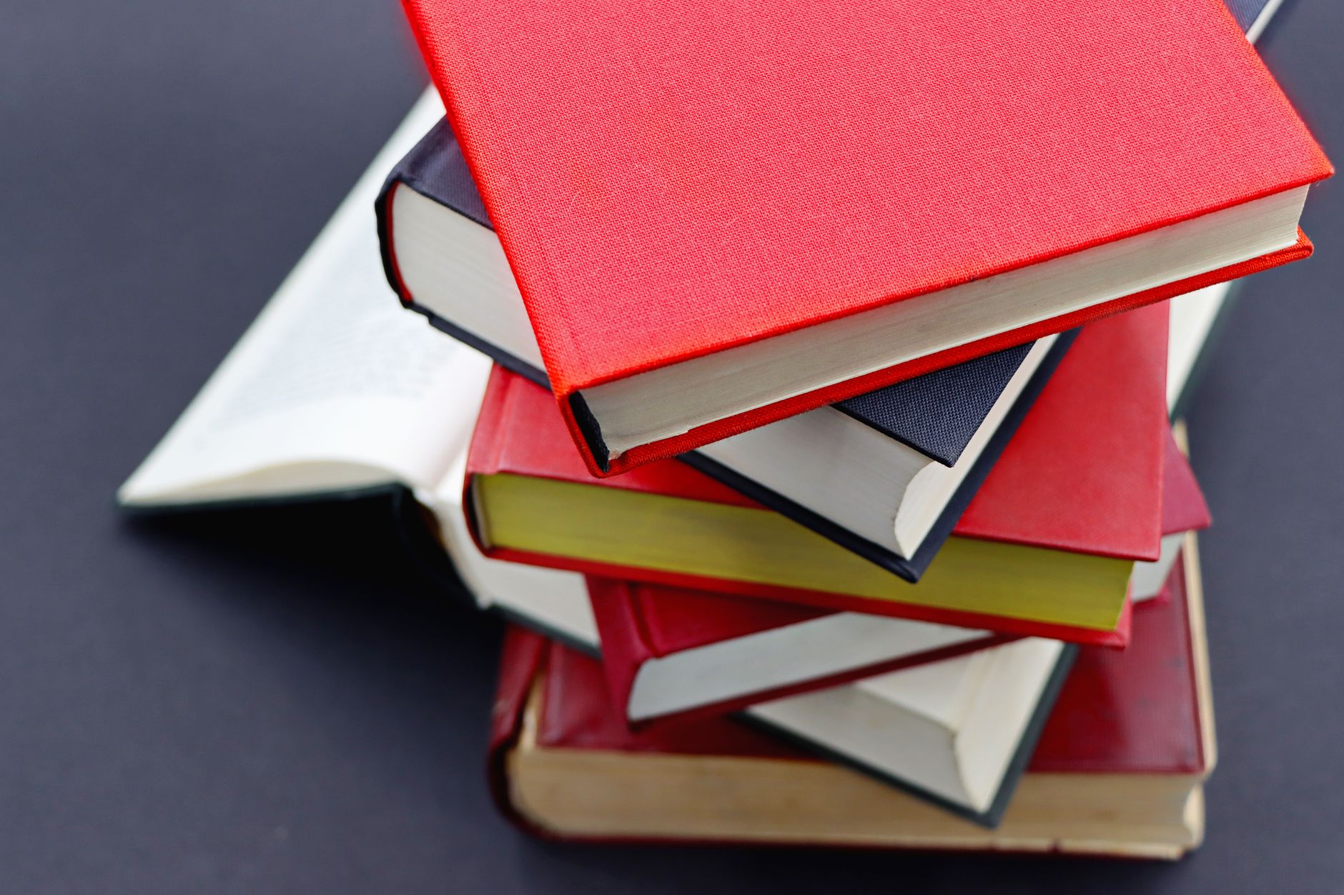 library card, free, save money, subscriptions, books