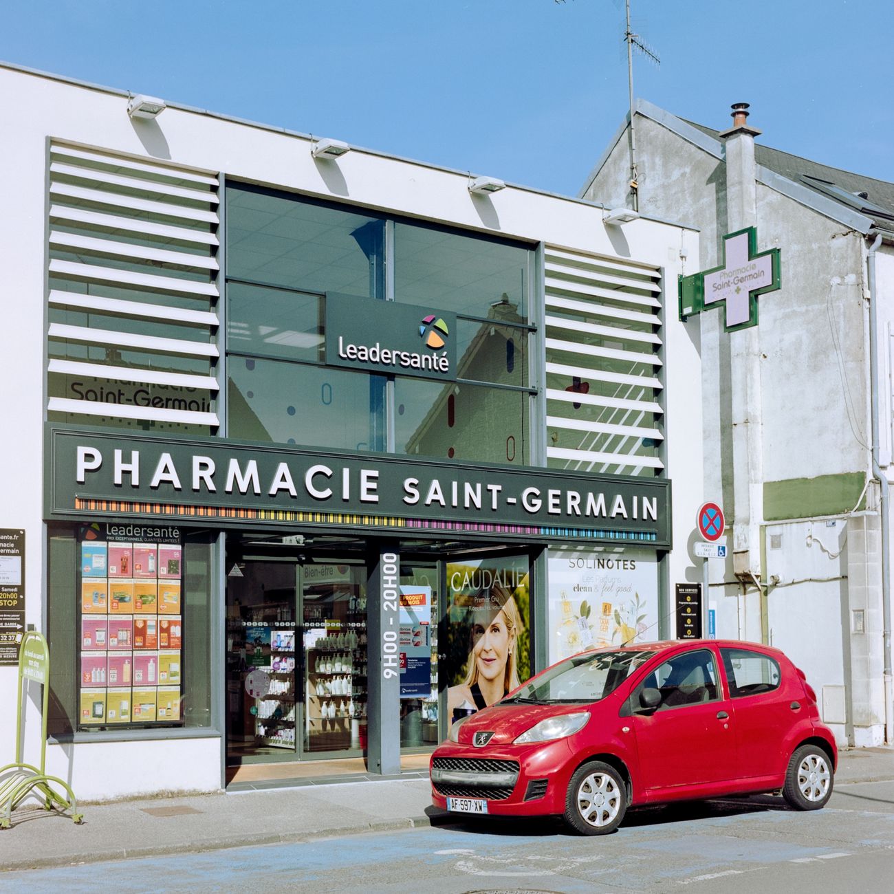 prescription savings, generic drugs, pharmacy discount, medication, health costs