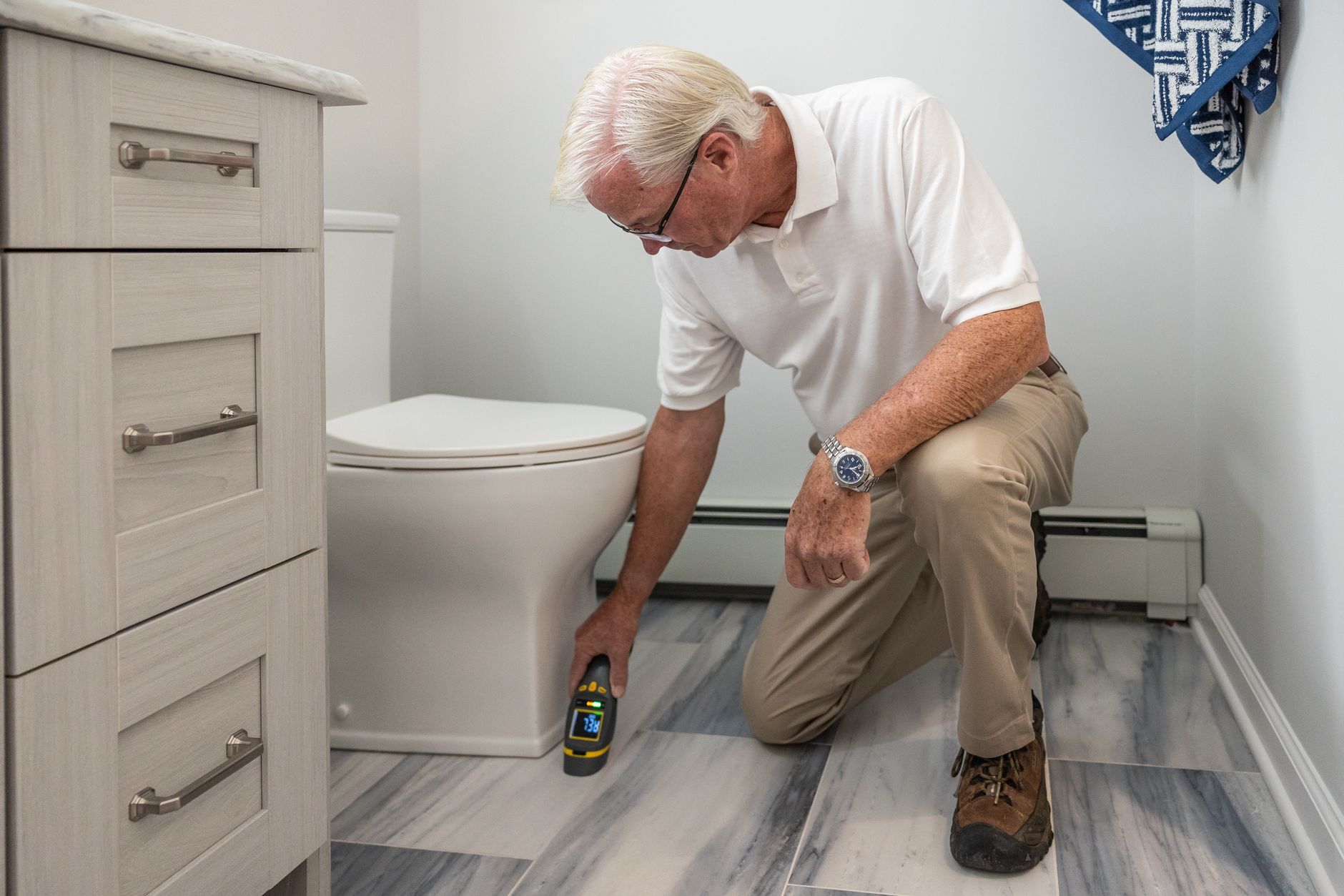 chipped tile repair, nail polish hack, bathroom tile, color match, quick fix