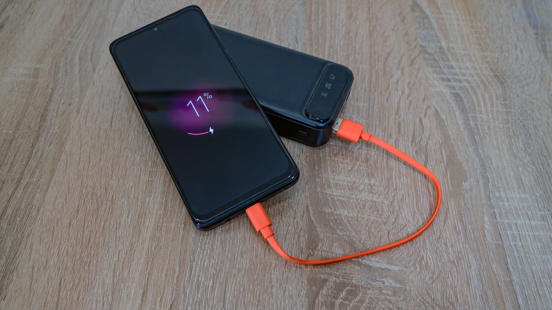 portable charger review, power bank, long lasting battery pack, travel charger