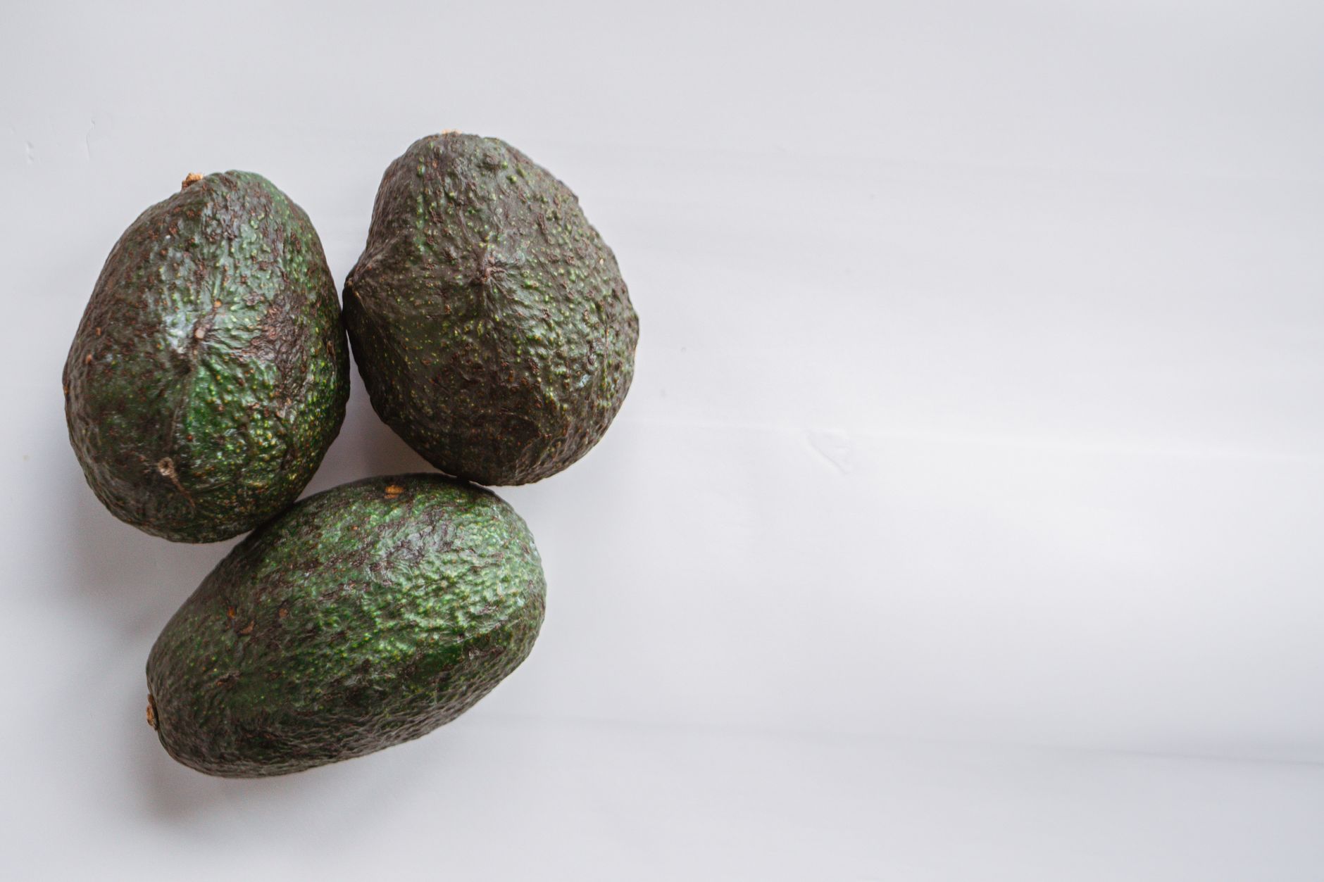 ripen avocado, quick hack, microwave, oven, paper bag, ethylene