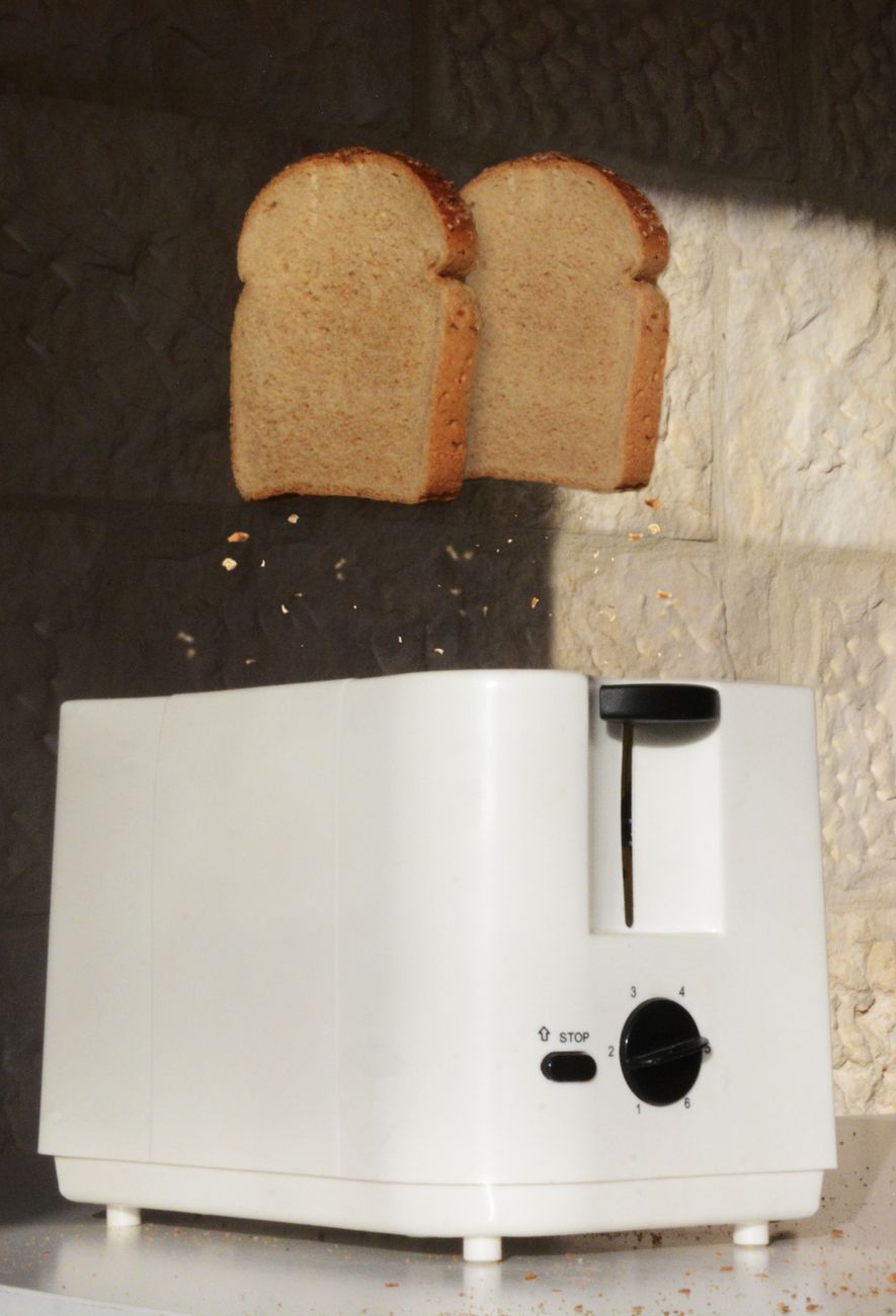 stale bread revival, damp paper towel, toaster oven, bread hack, food waste