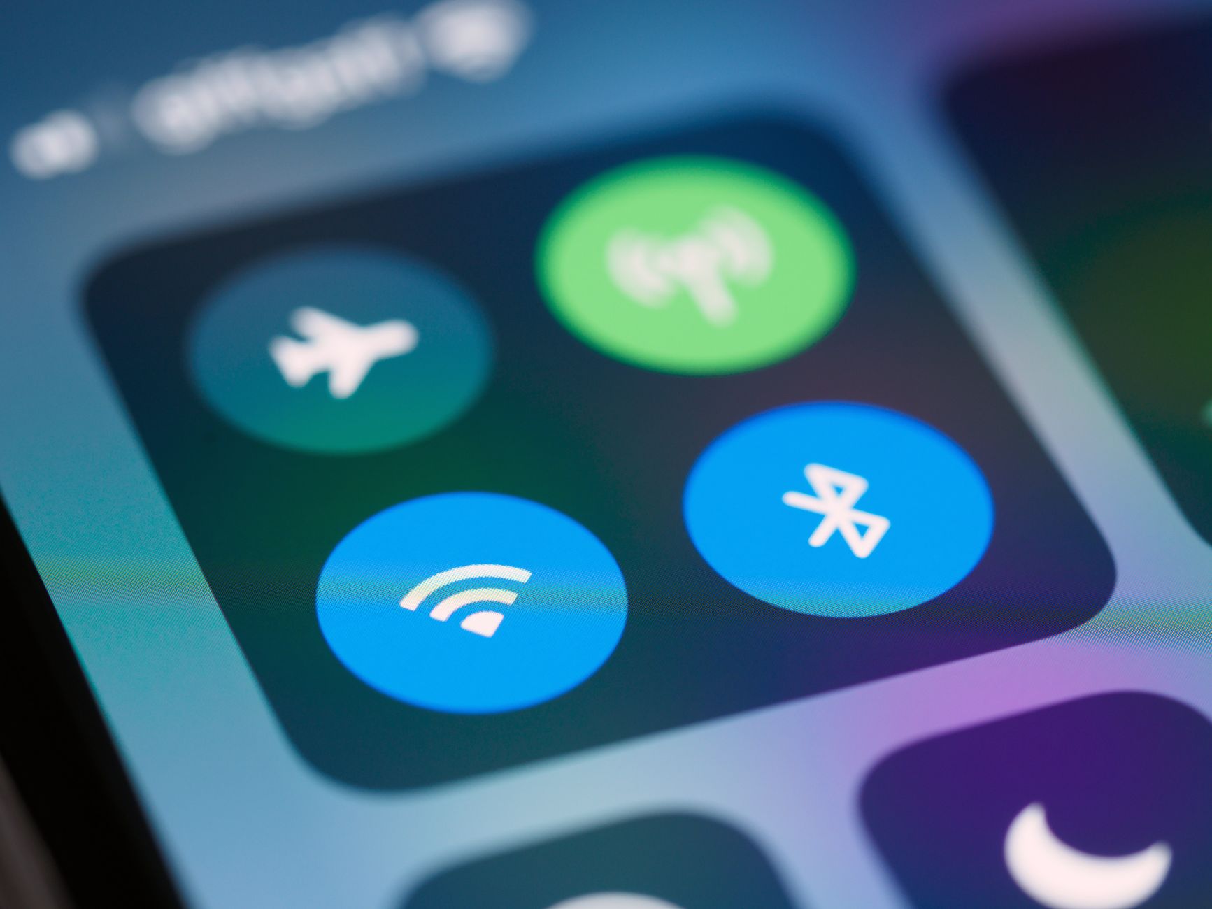 public wifi, auto connect, wifi security, phone wifi settings