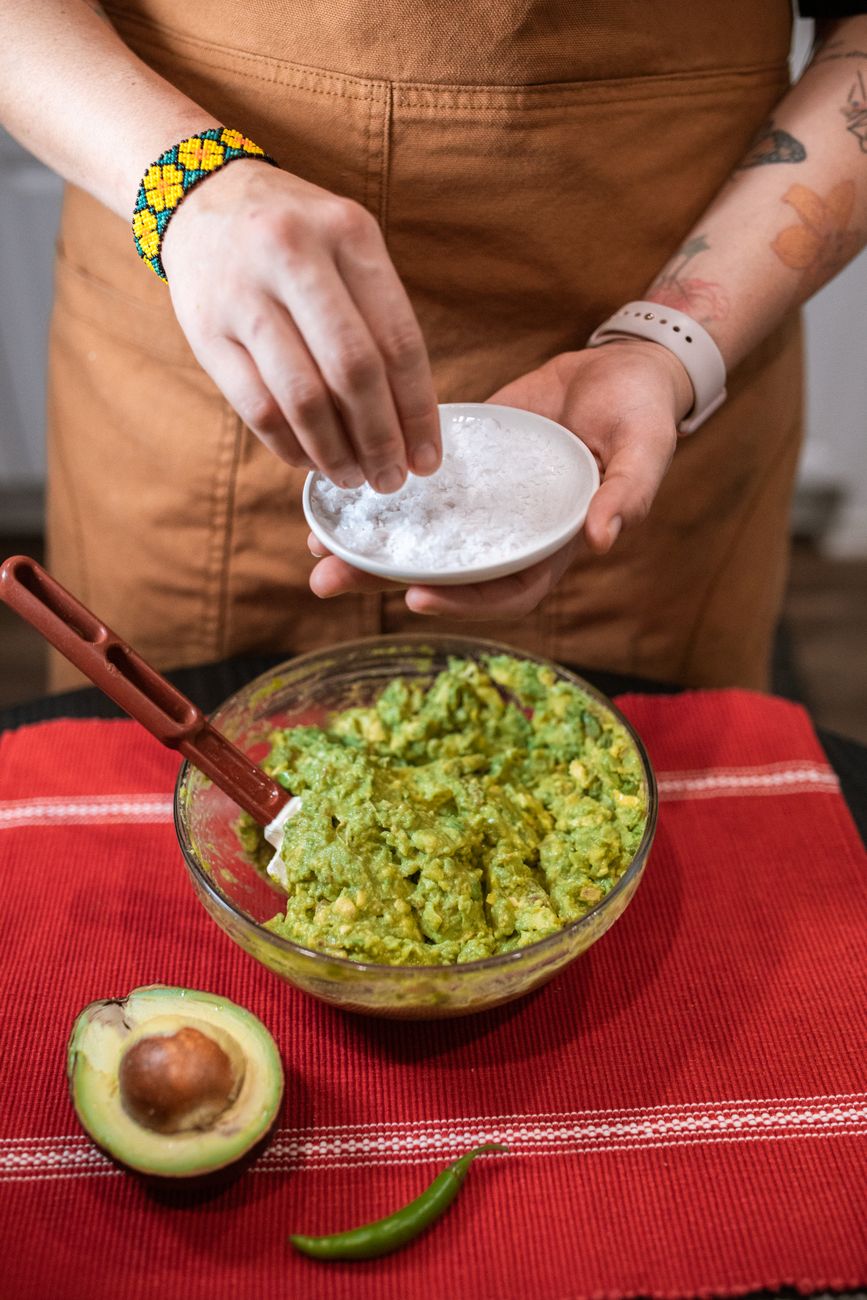 guacamole green, avocado oxidation, lime, water layer, prevent browning