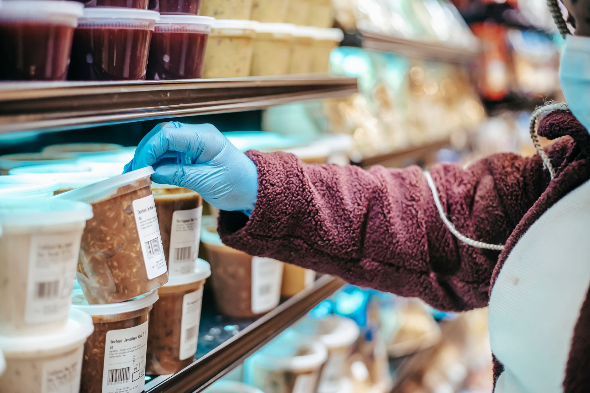 food label reading, nutrition facts, serving size tricks, health claims, grocery shopping