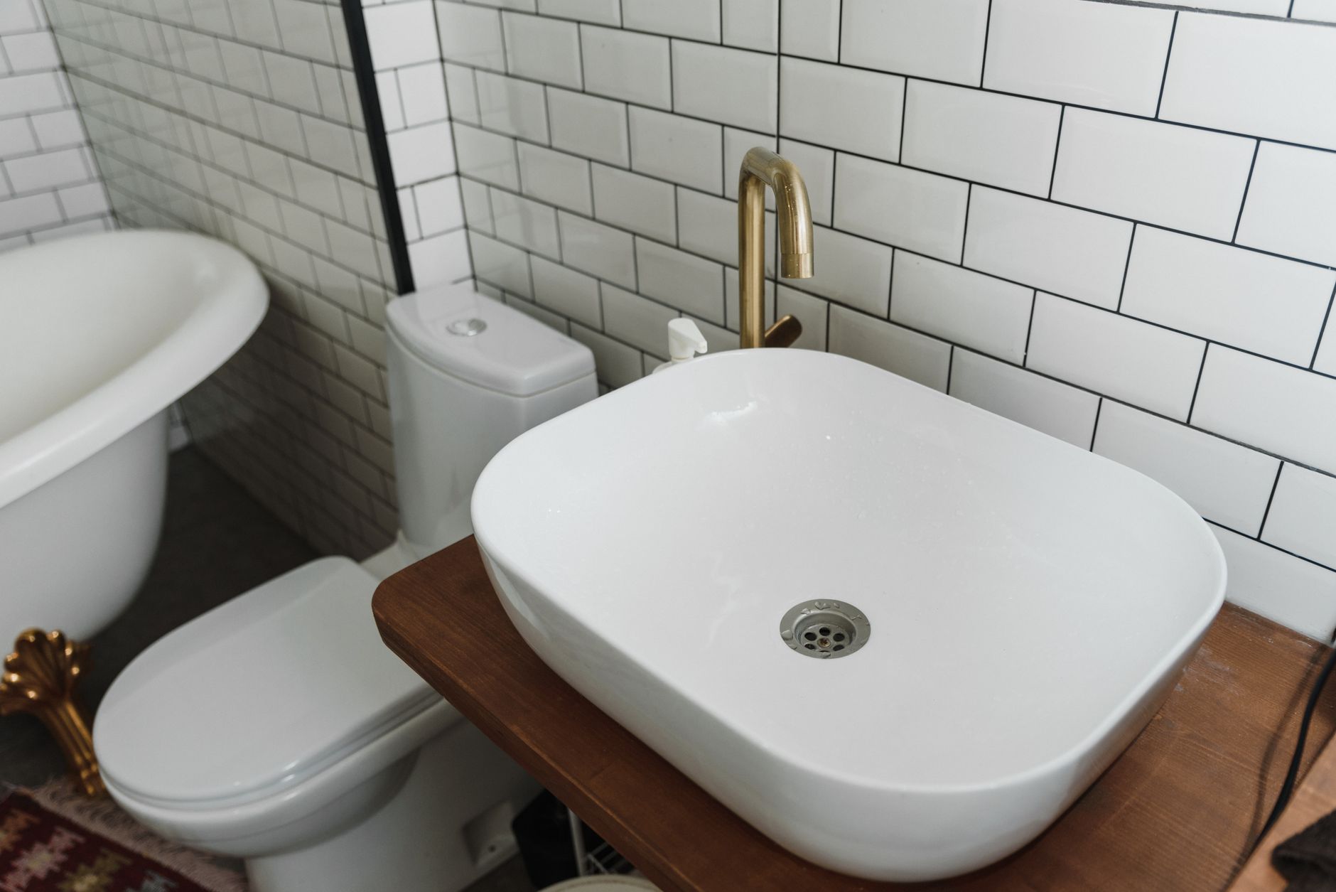 porcelain, chip, sink, bathtub, repair kit