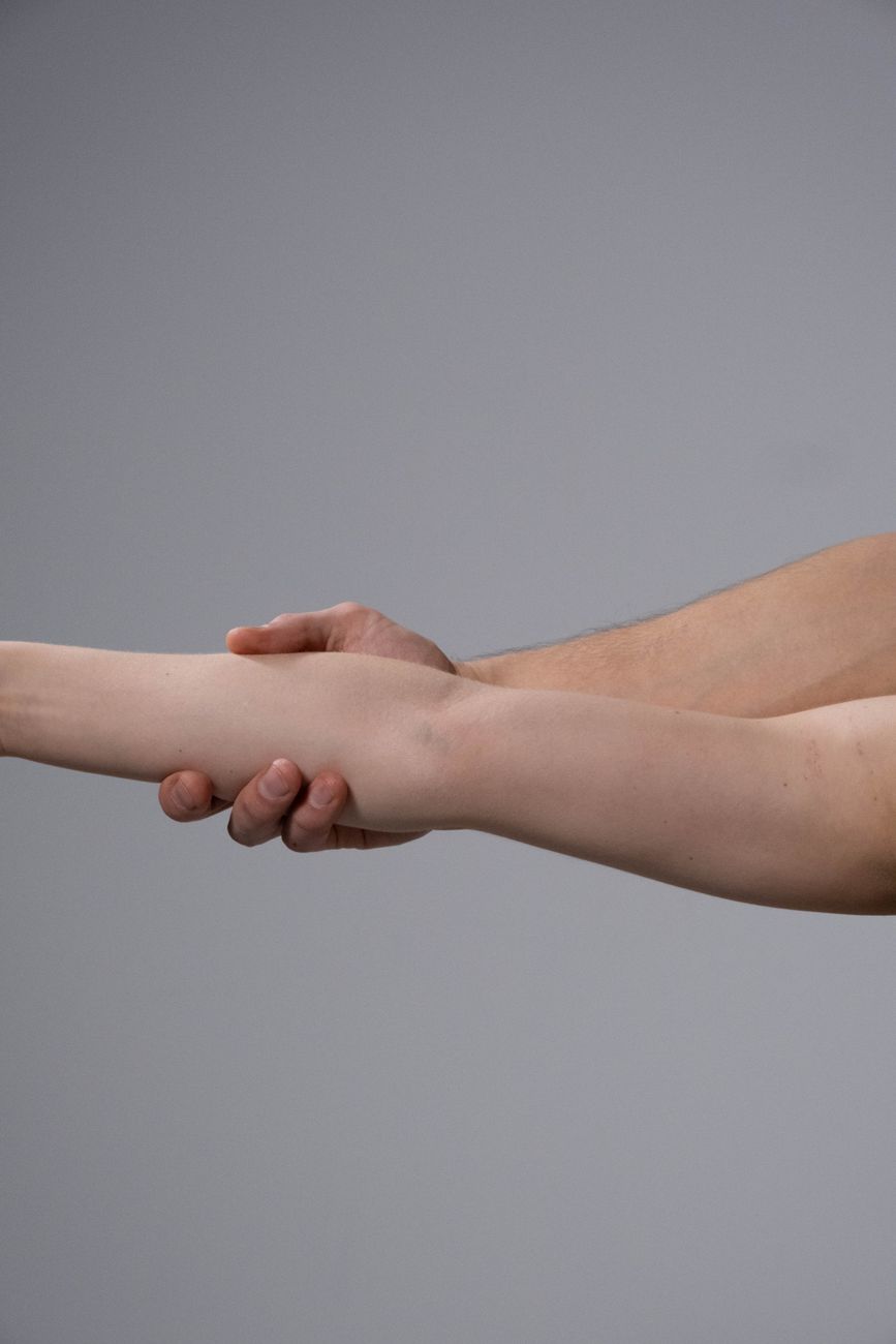 wrist stretch, carpal tunnel, typing, desk work, hand pain
