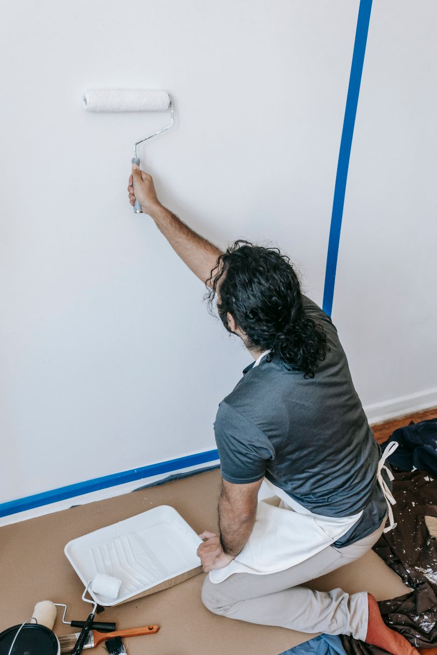 paint touch up old walls, feather out technique, roller touch up, color match, paint repair