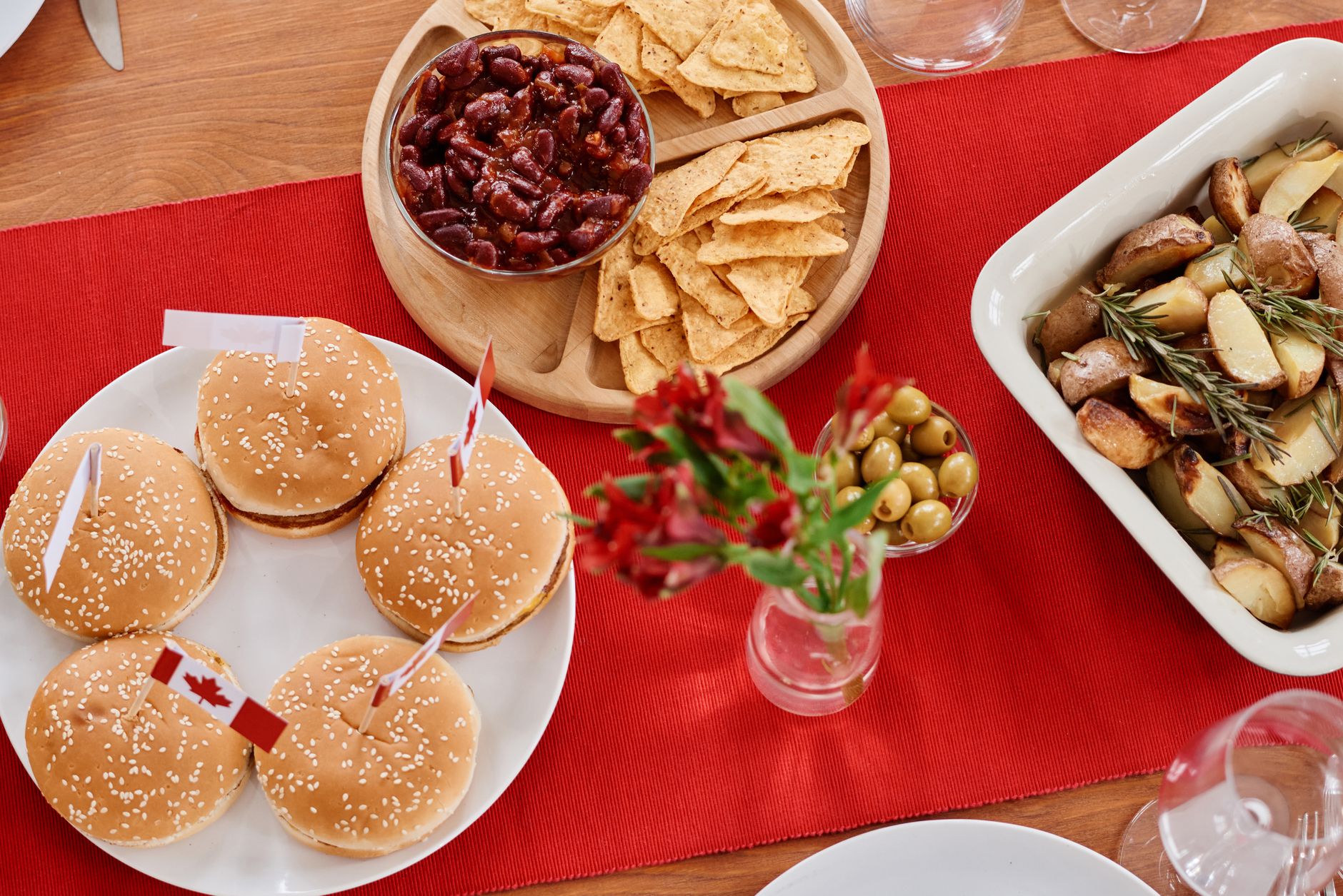 potluck, keep food warm, holiday dish, casserole warm