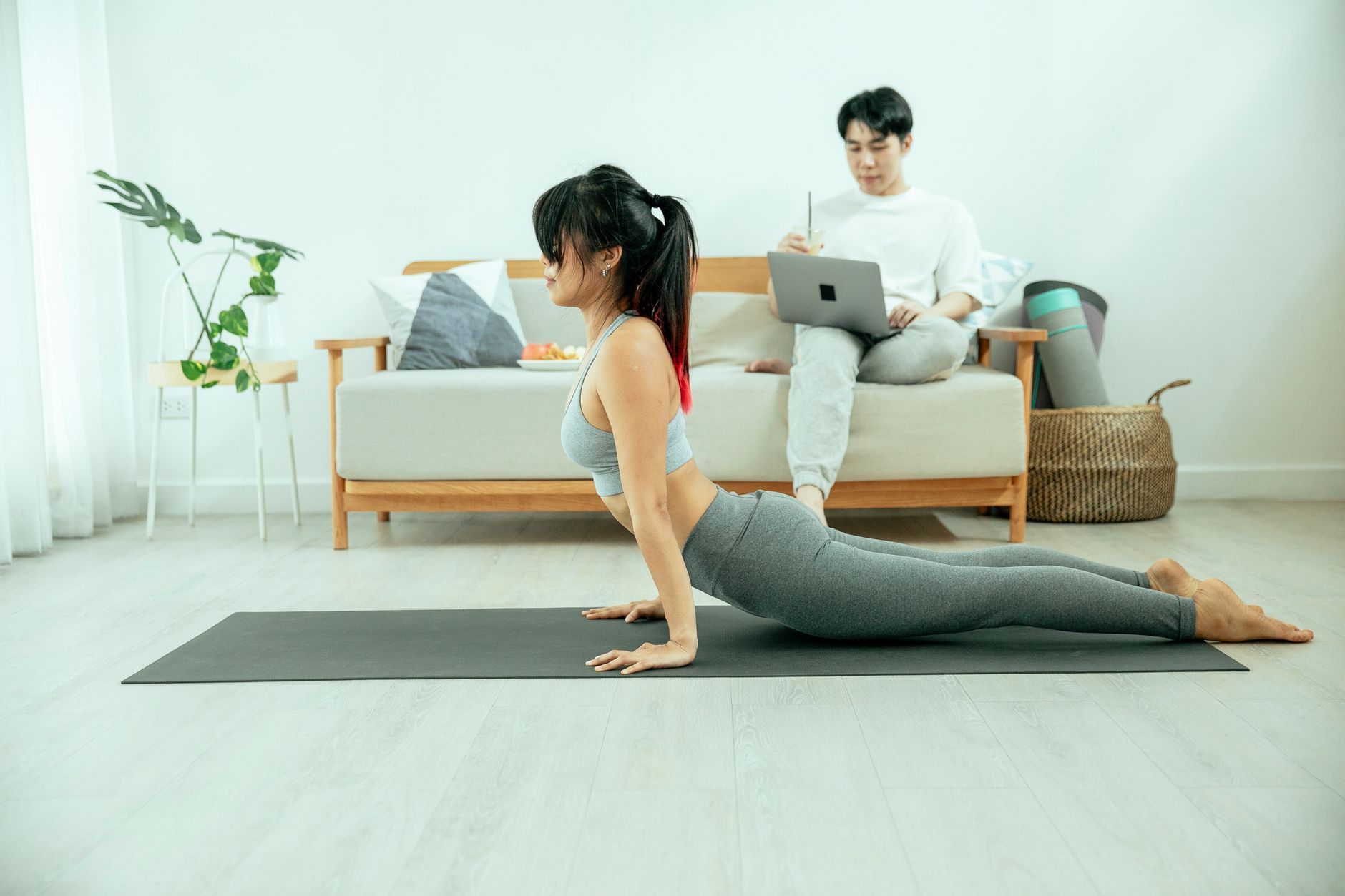 WFH exercise, home office fitness, walking breaks, desk workouts