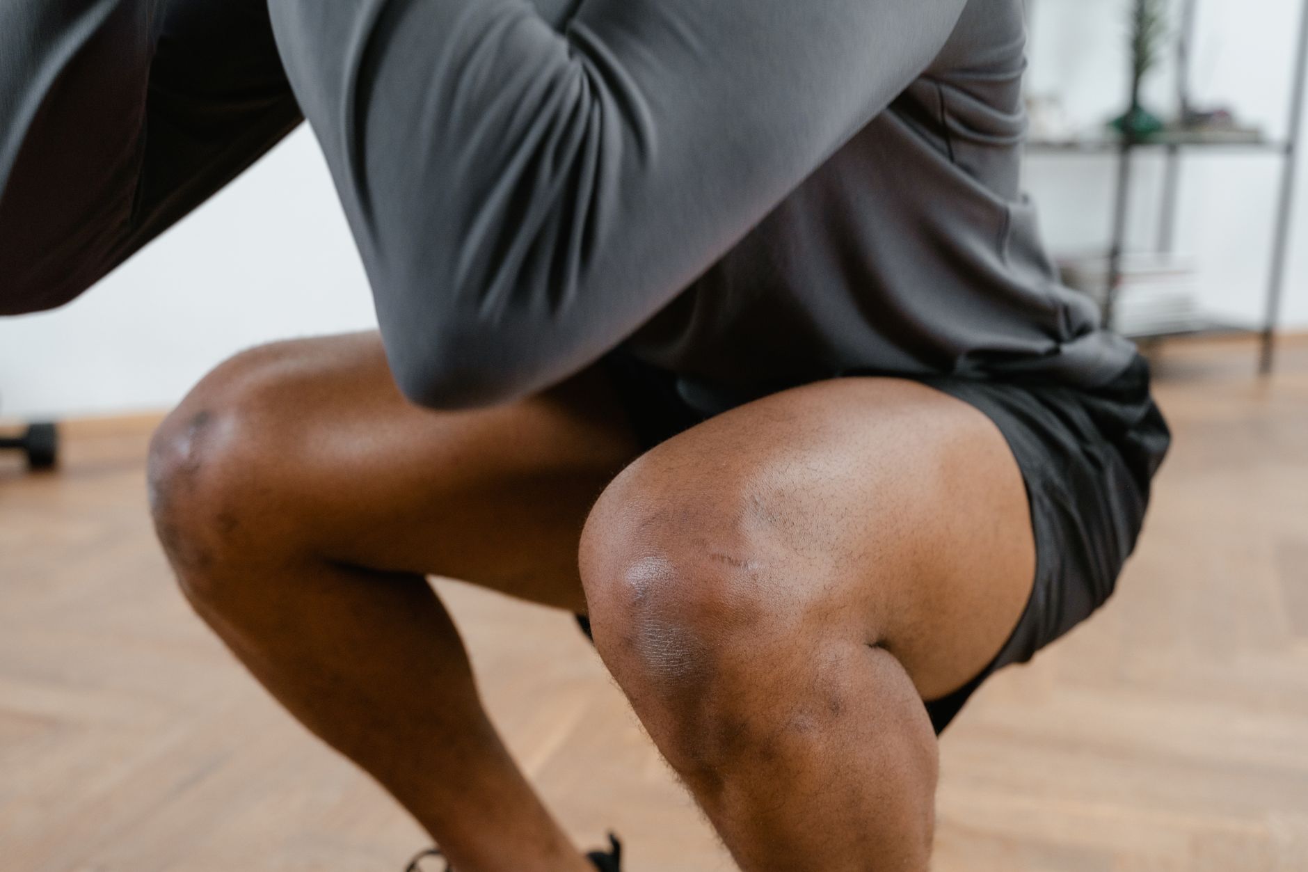 knee pain, stairs, leg strength, knee exercise, mobility