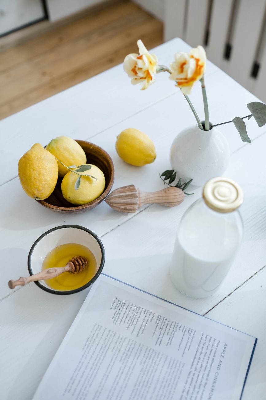 buttermilk substitute, homemade buttermilk, baking hack, milk hack, kitchen substitute
