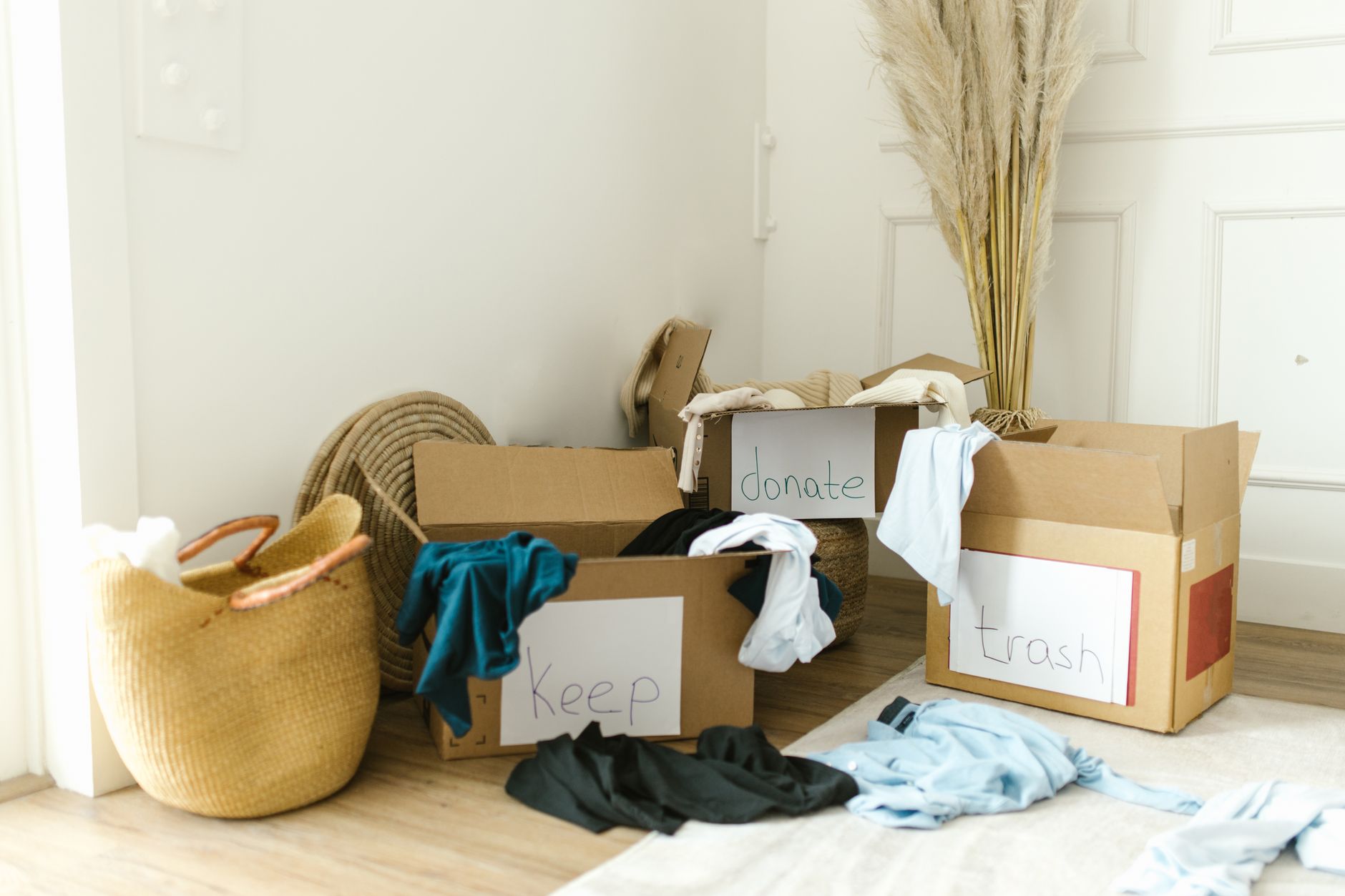 daily declutter, 15 minute clean, tidy house, routine, maintenance cleaning
